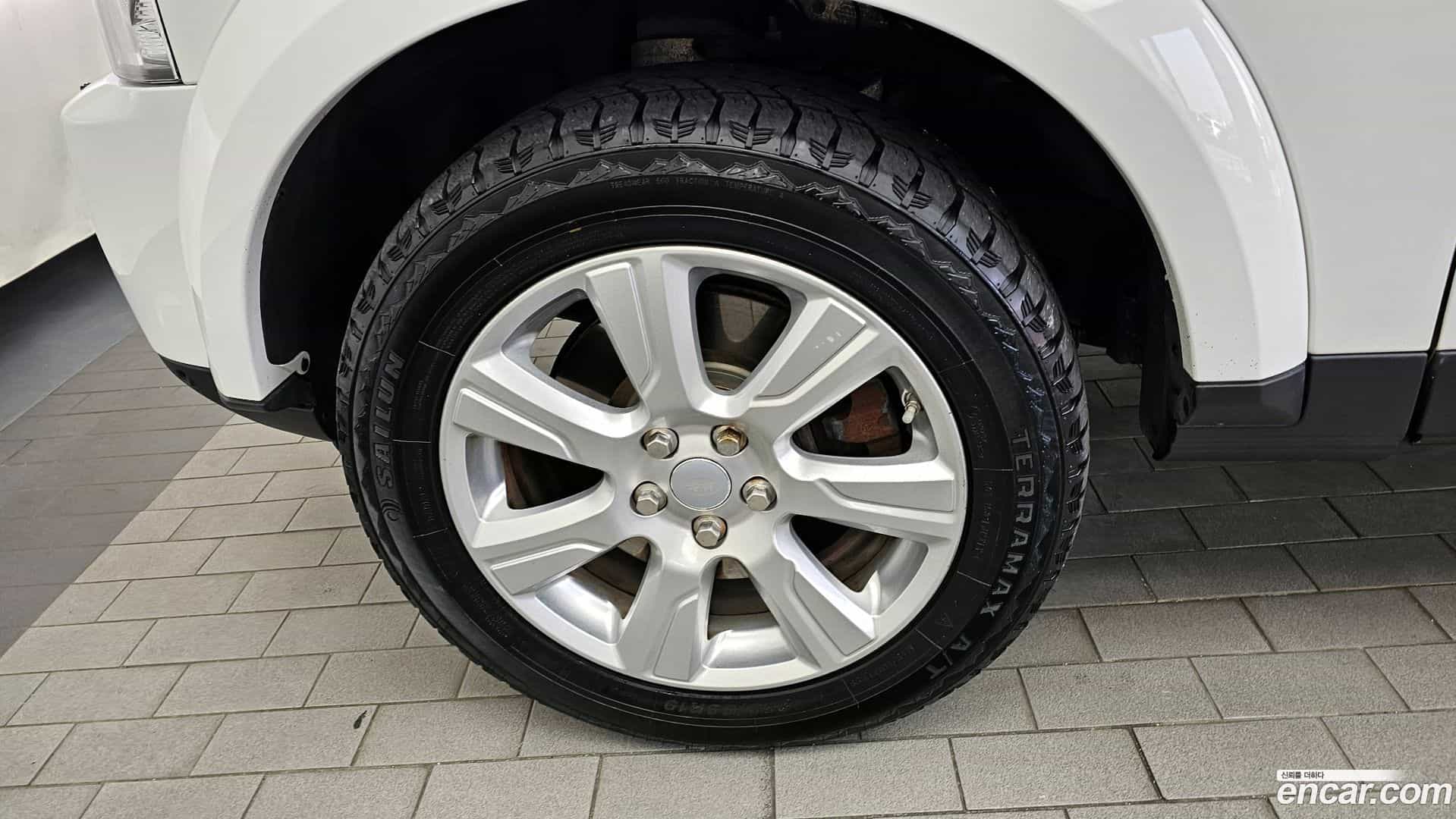 Discovery Land Rover 2016.2-OUTER-005