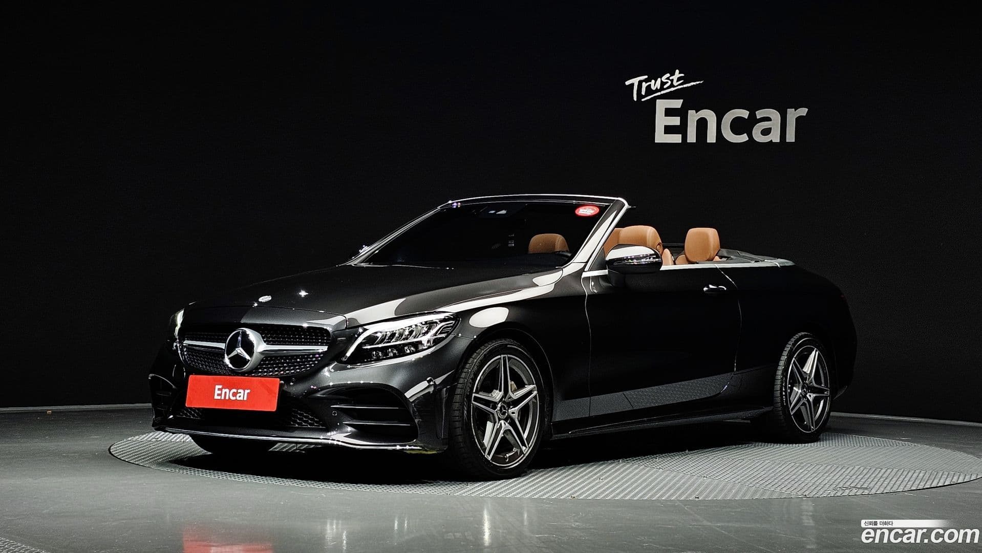 Main__Slider__Photo:C-Class Mercedes-Benz 2019.9-0
