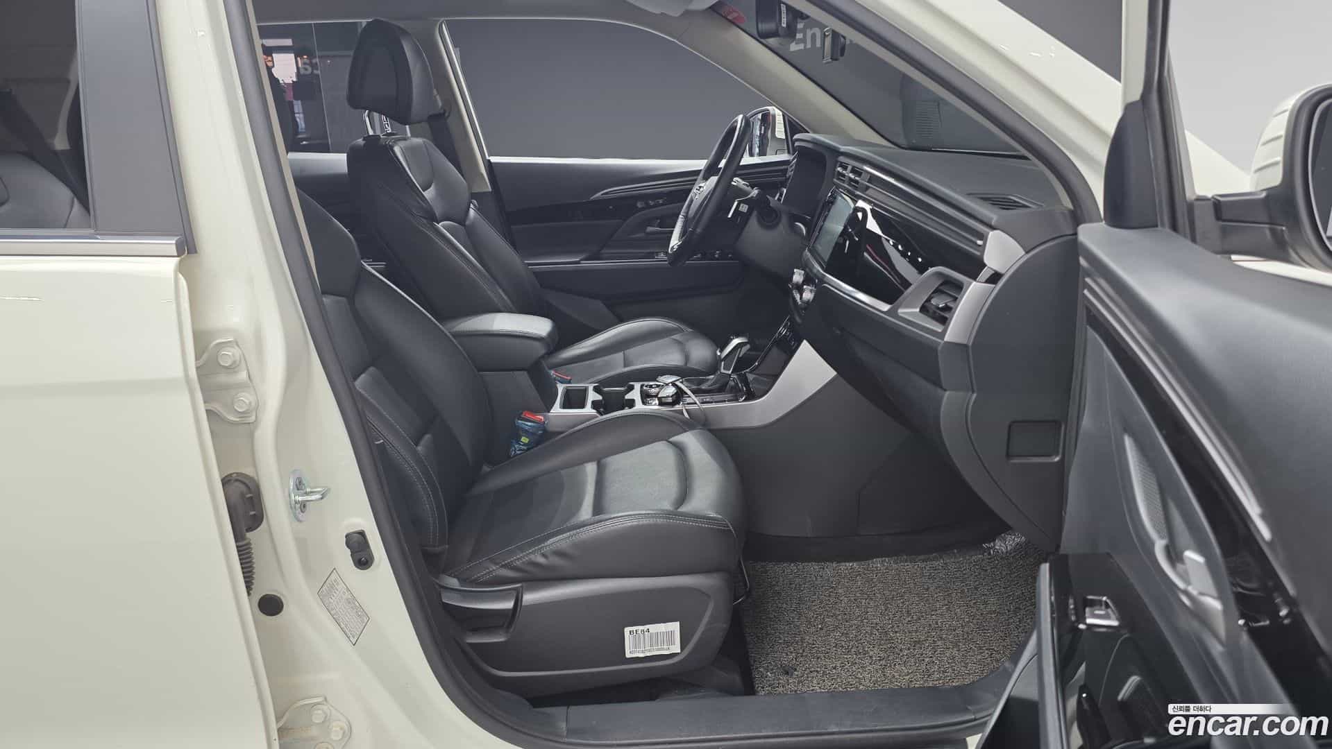 KORANDO KG Mobility 2021.9-INNER-10