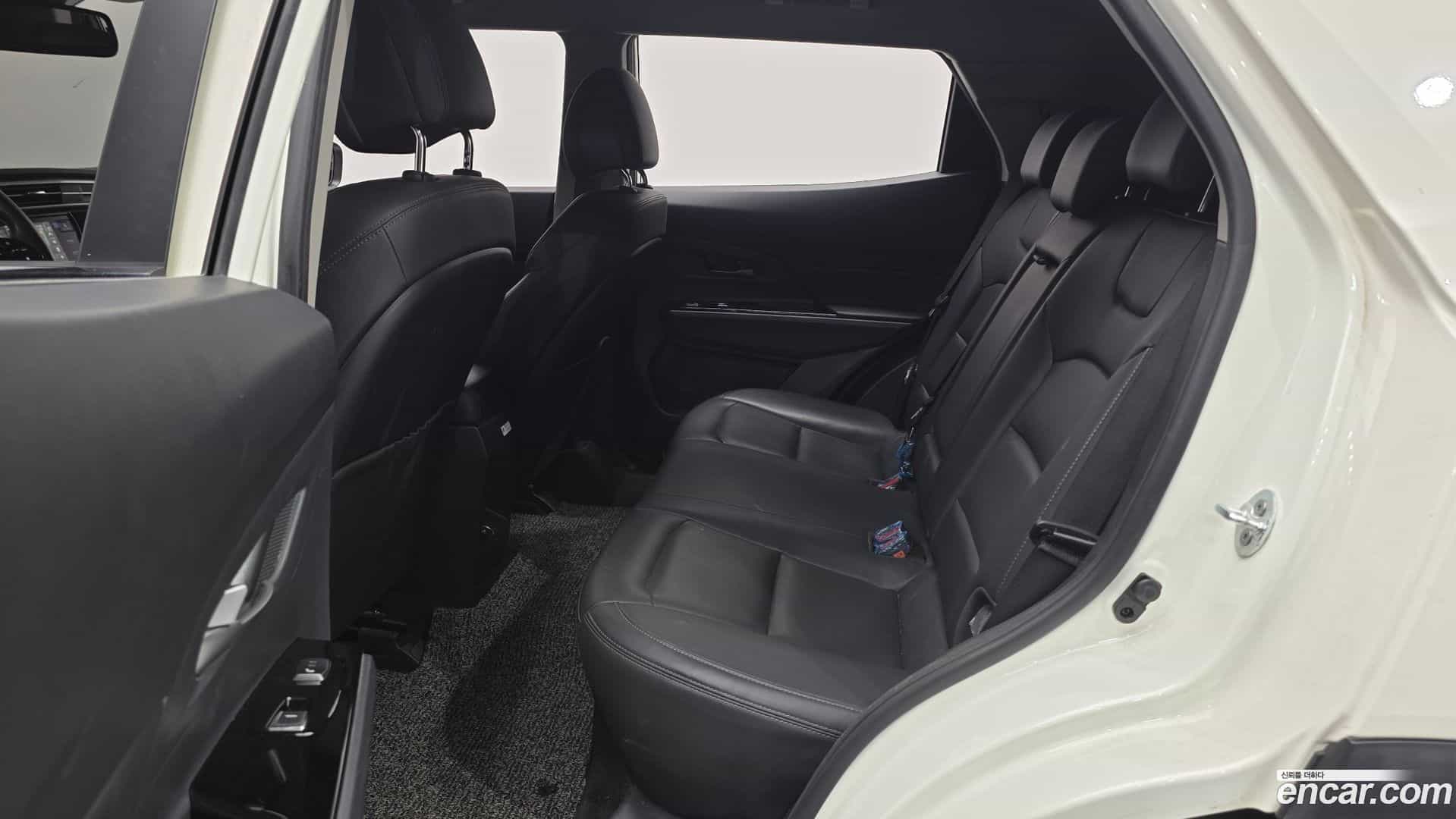 KORANDO KG Mobility 2021.9-OPTION-16