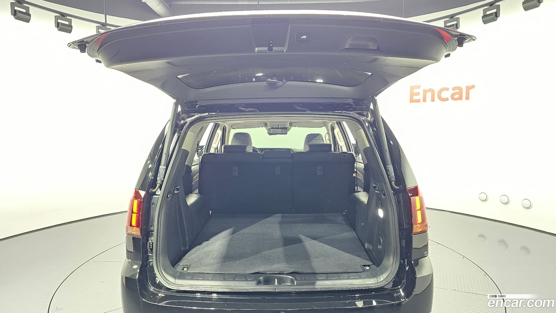 Main__Slider__Photo:Mohave Kia 2019.9-19