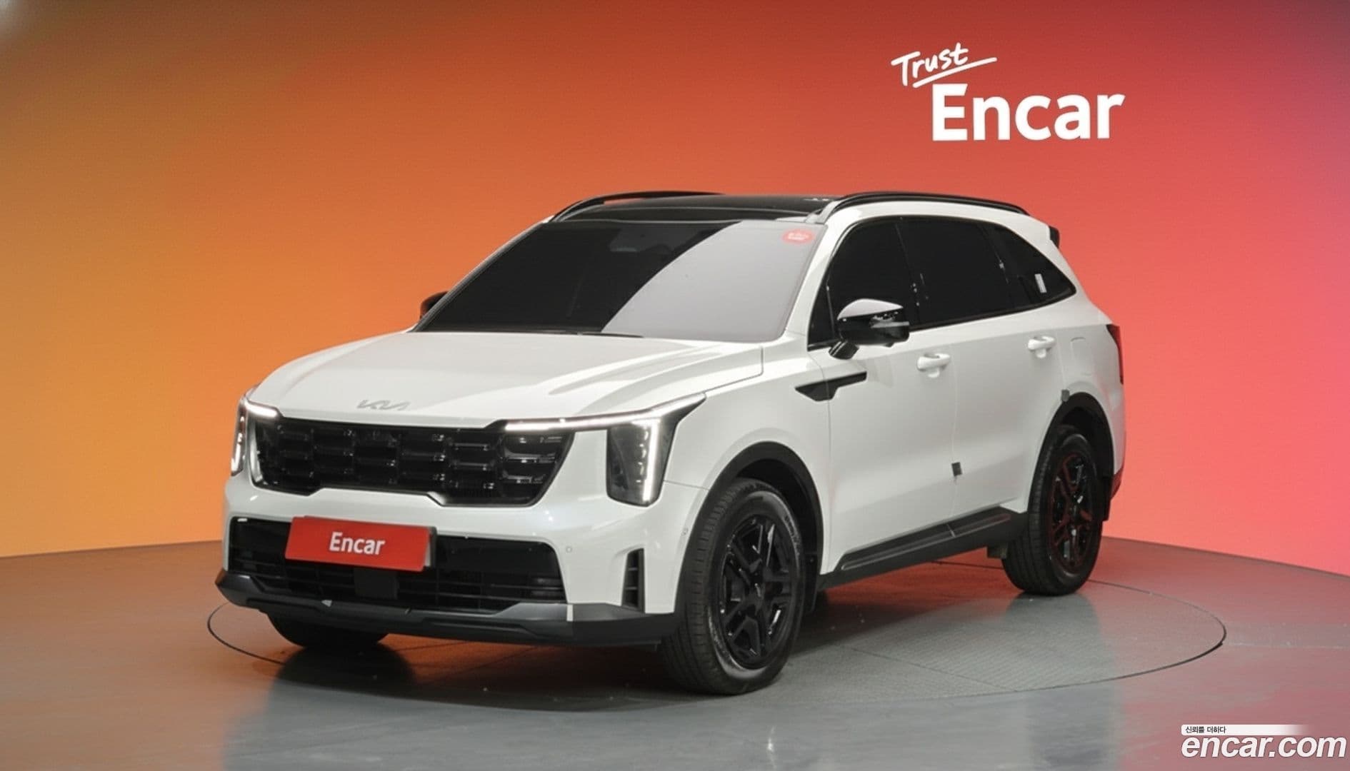 Main__Slider__Photo:Sorento Kia 2023.9-0