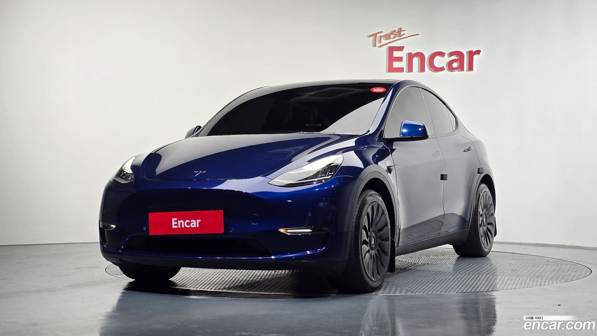 Main__Slider__Photo:Model Y Tesla 2021.4-0