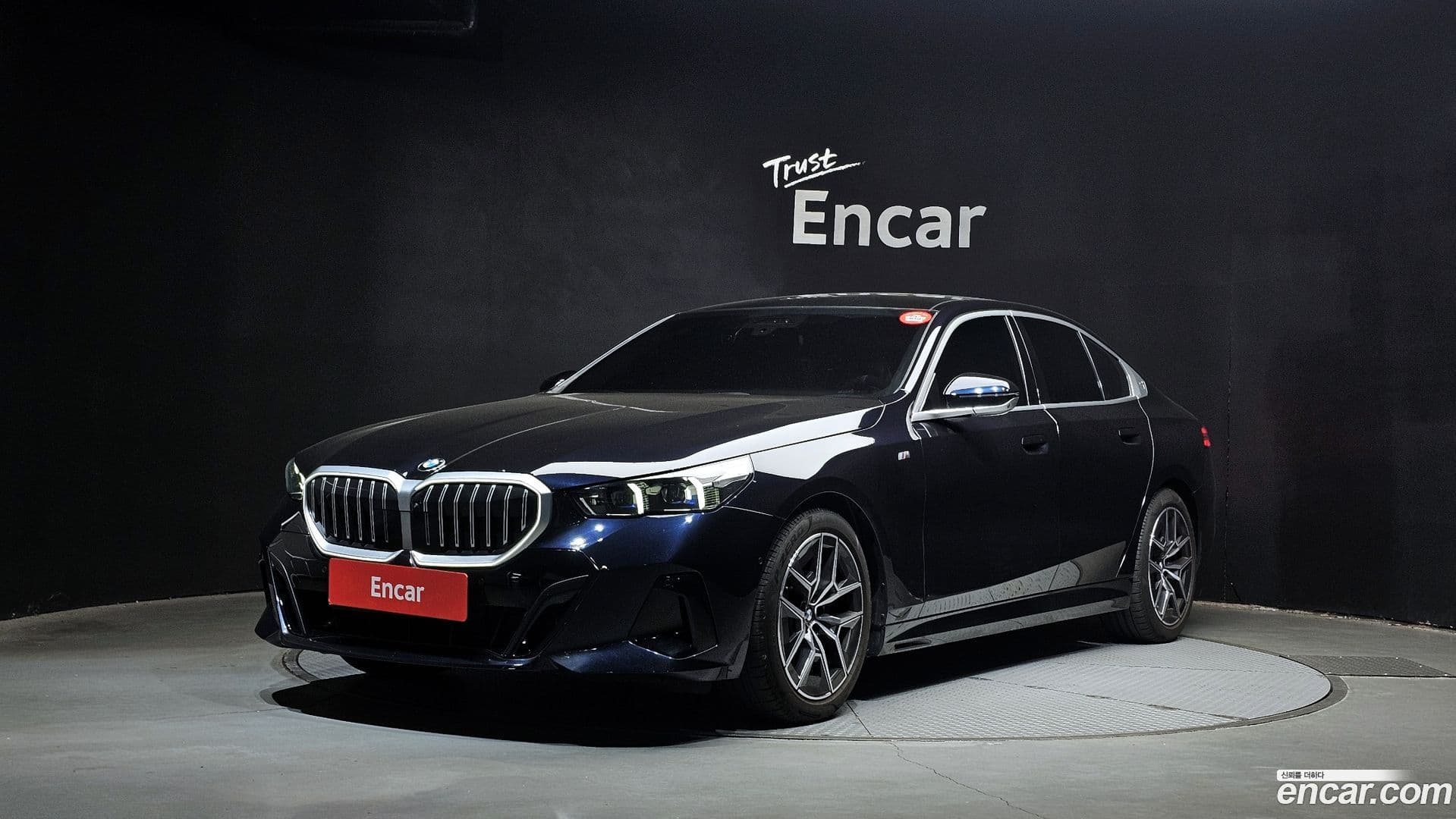 Main__Slider__Photo:5-Series BMW 2024.2-0