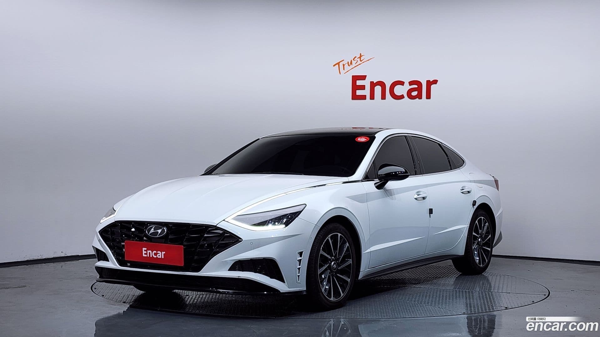 Main__Slider__Photo:Sonata Hyundai 2019.10-0