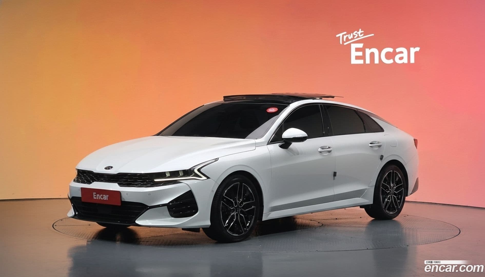 Main__Slider__Photo:K5 Kia 2020.3-0