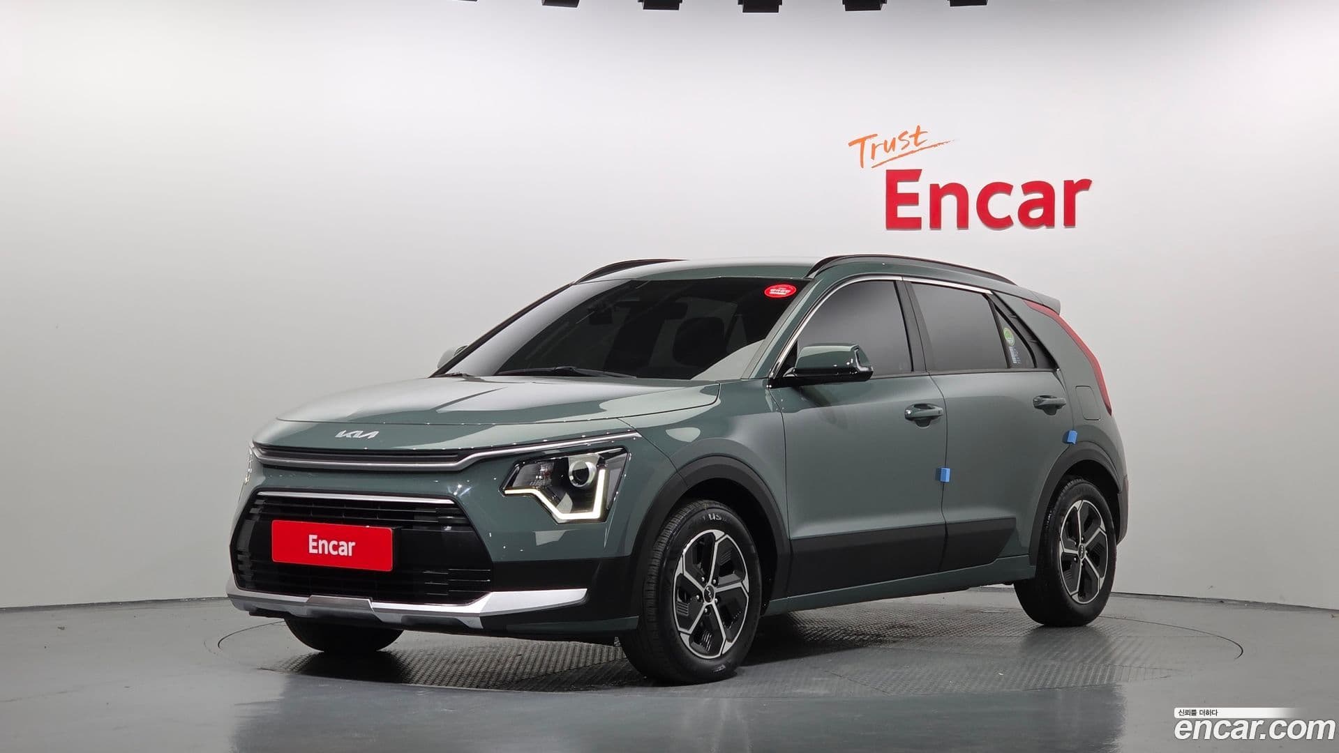 Main__Slider__Photo:Niro Kia 2022.3-0