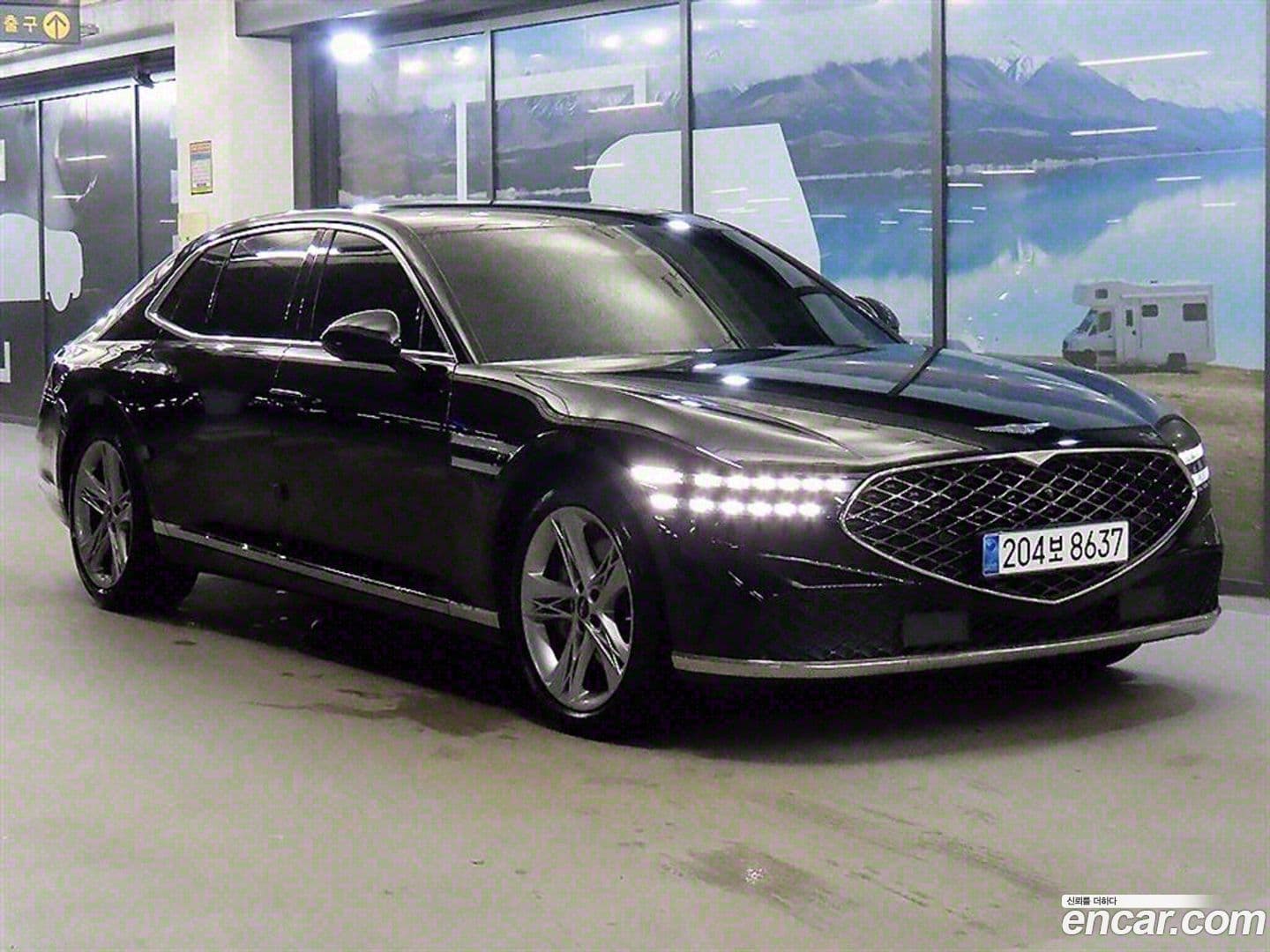 Main__Slider__Photo:G90 Genesis 2022.4-0