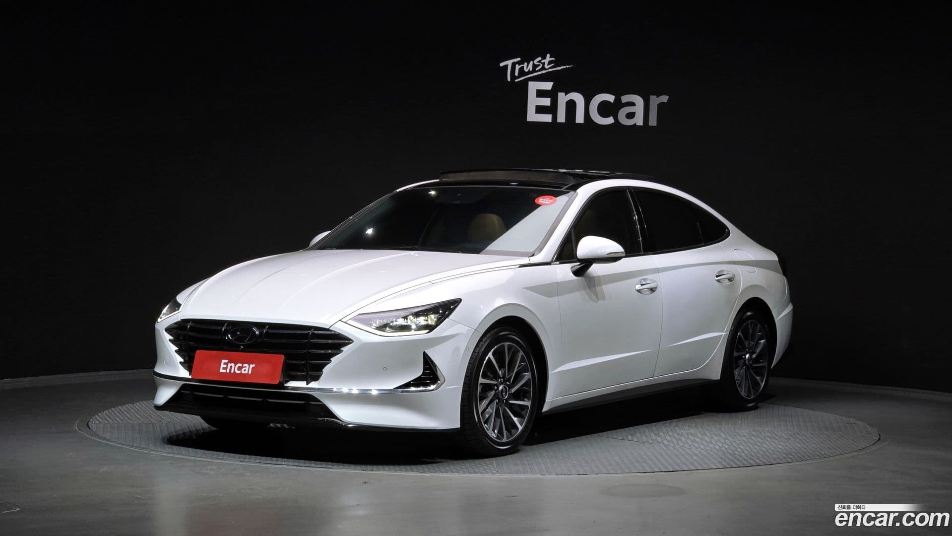 Main__Slider__Photo:Sonata Hyundai 2019.5-0