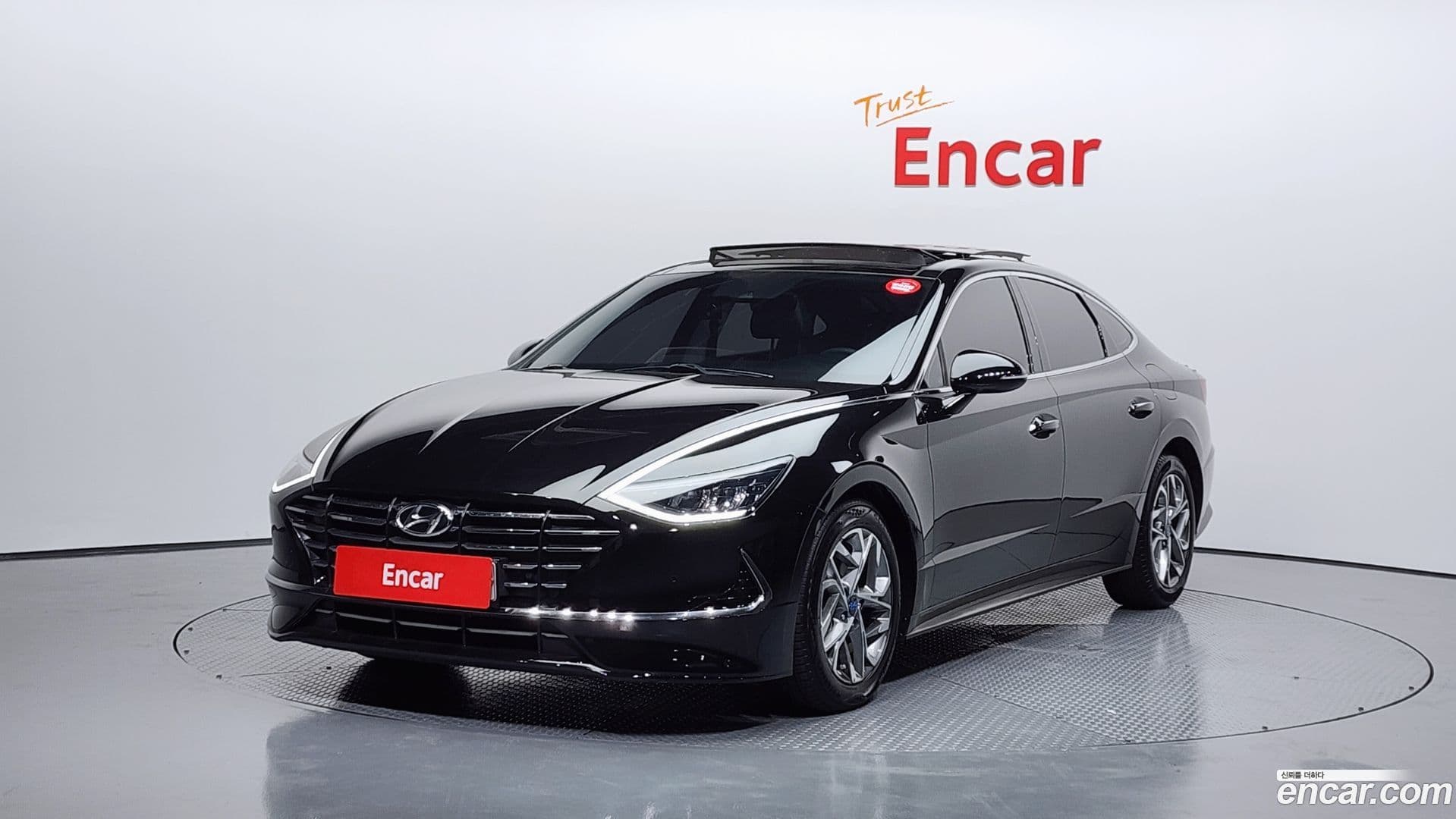 Main__Slider__Photo:Sonata Hyundai 2019.4-0