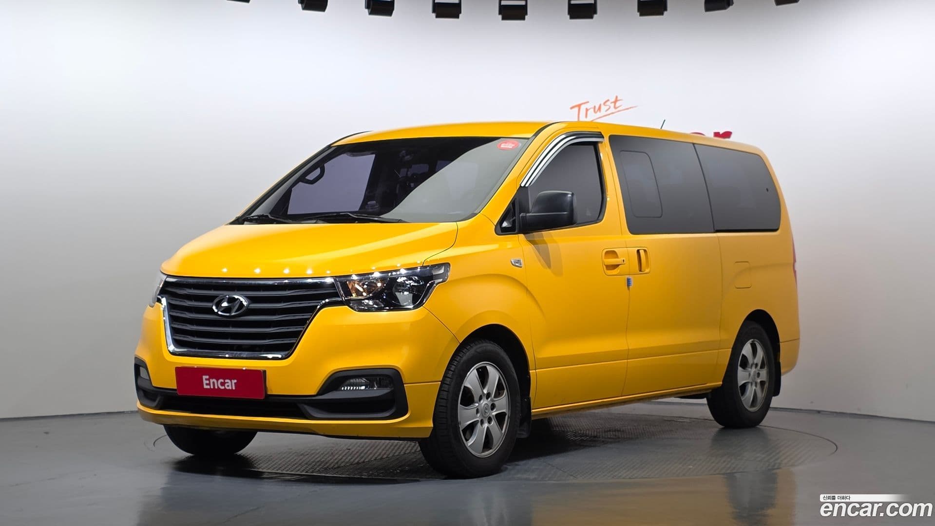 Main__Slider__Photo:Starex Hyundai 2018.8-0