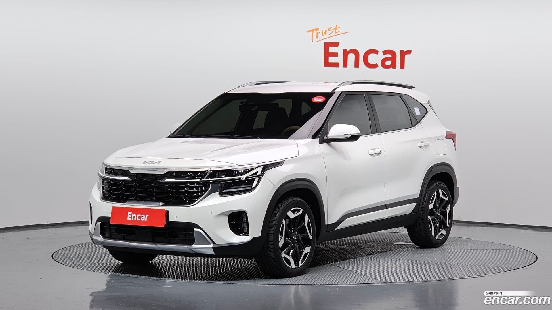 Main__Slider__Photo:Seltos Kia 2023.6-0