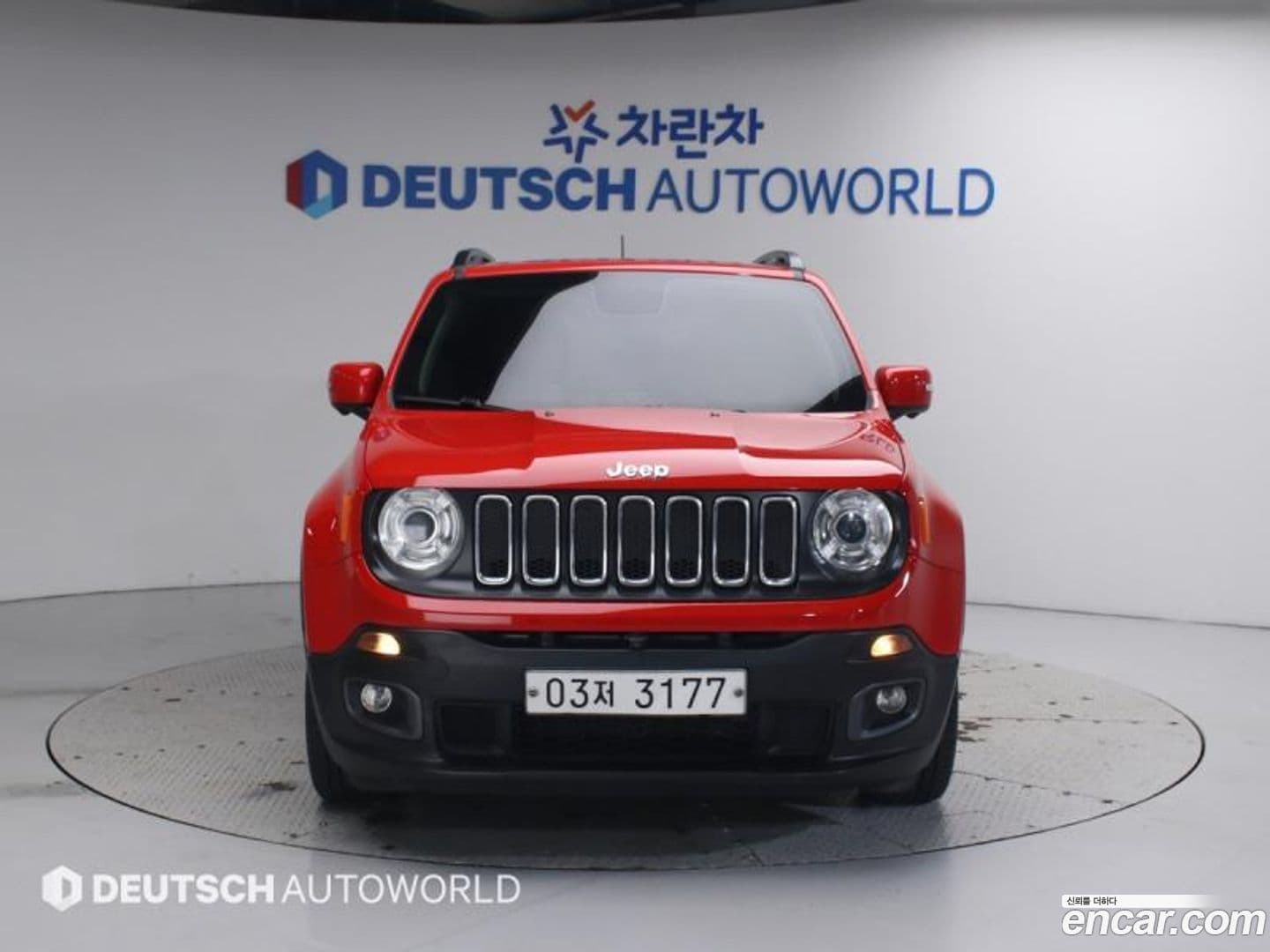 Main__Slider__Photo:Renegade Jeep 2018.3-0