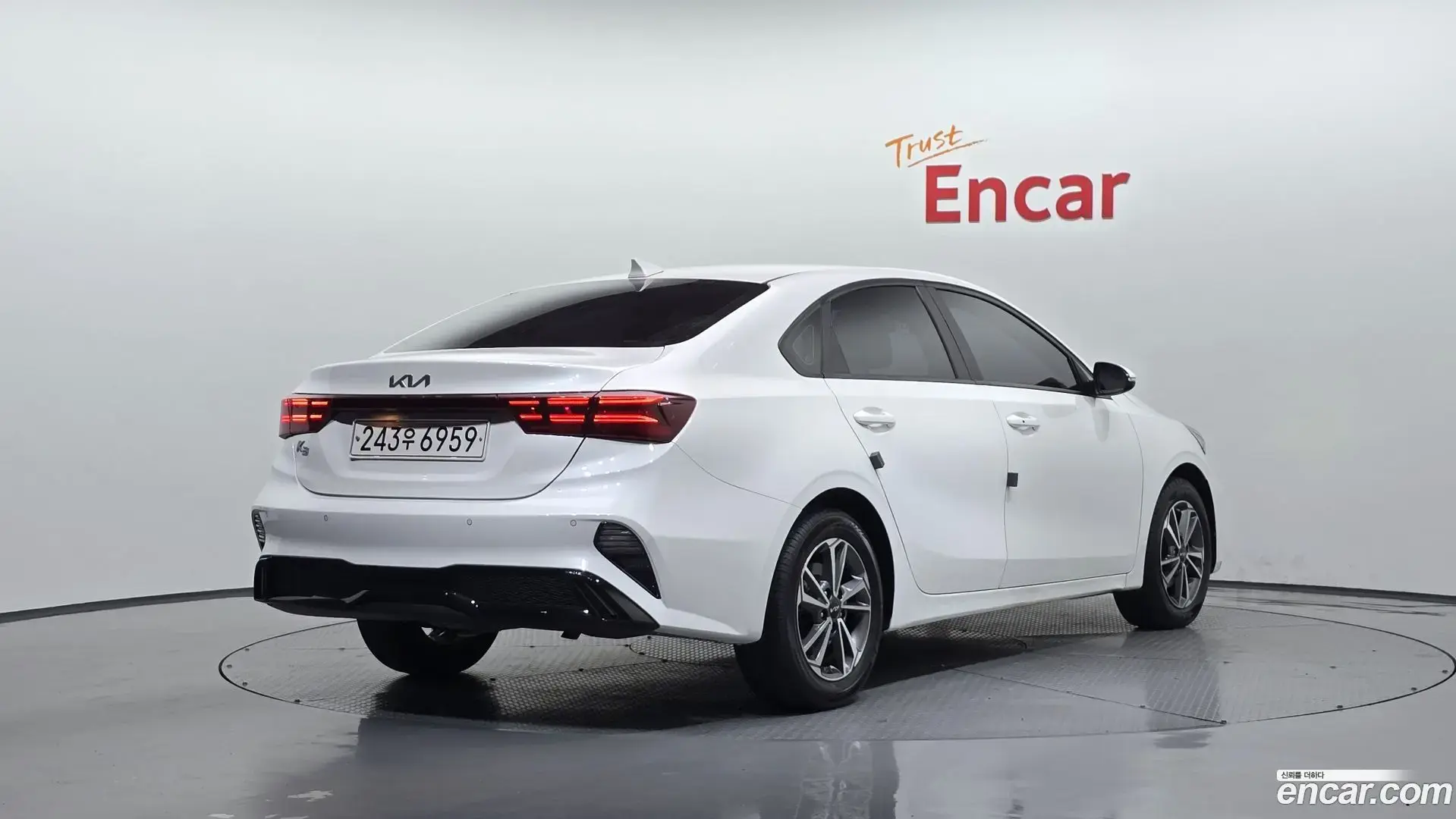 Main__Slider__Photo:K3 Kia 2021.10-1