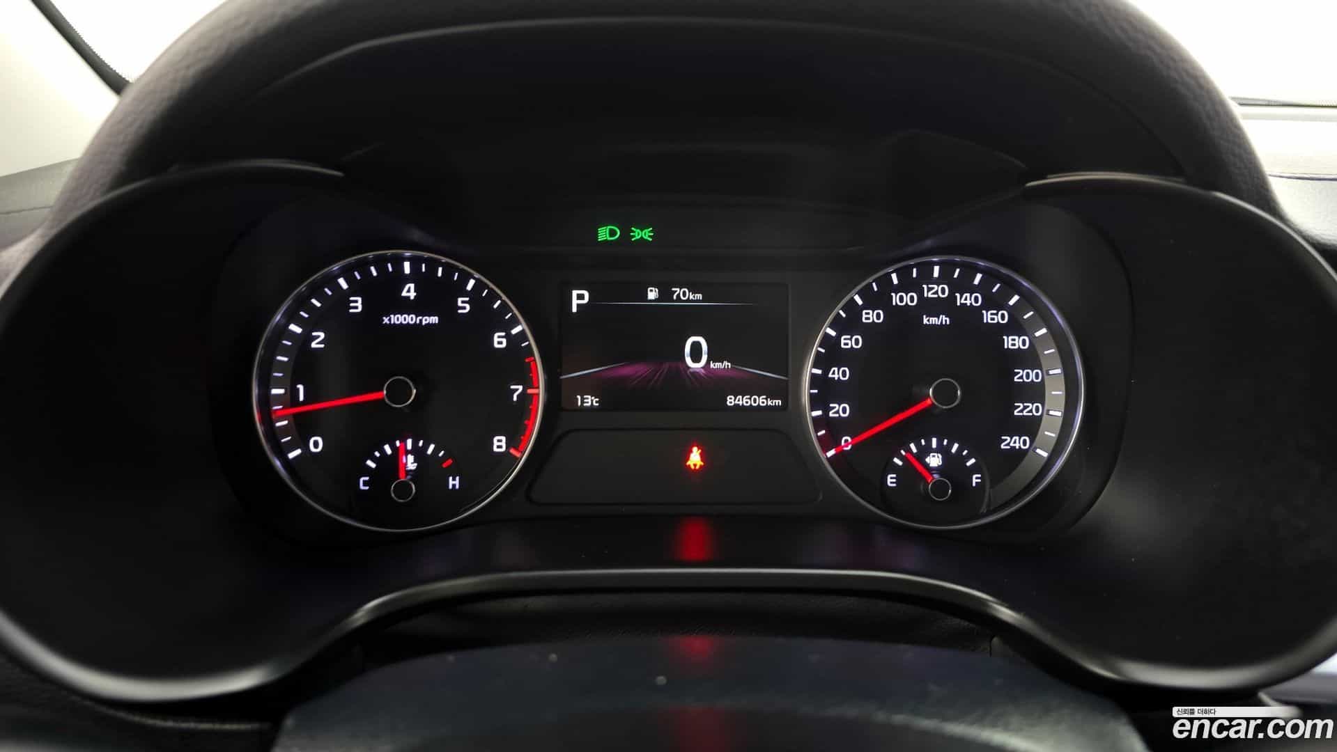 K3 Kia 2021.10-INNER-008