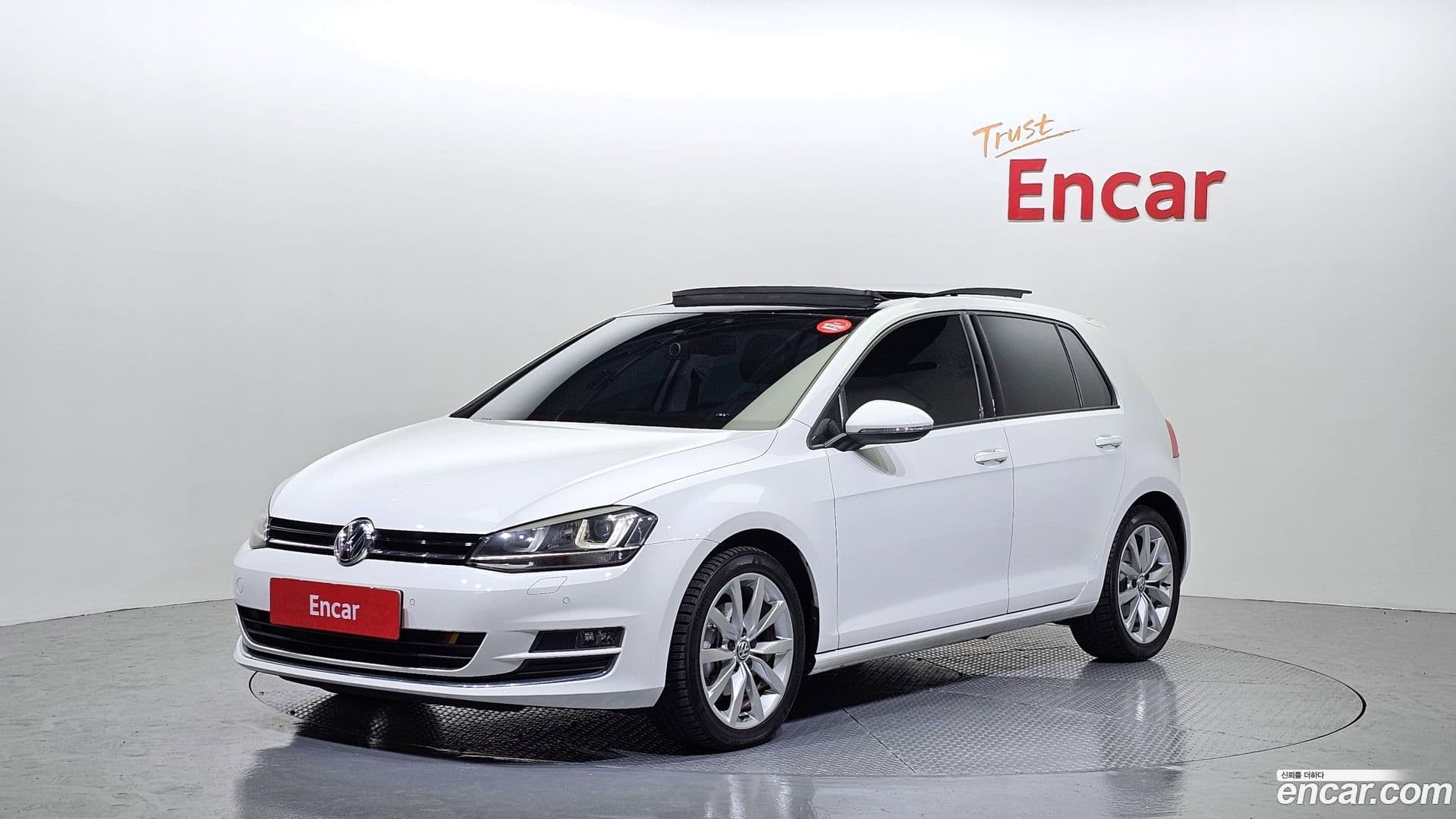 Main__Slider__Photo:Golf Volkswagen 2015.1-0