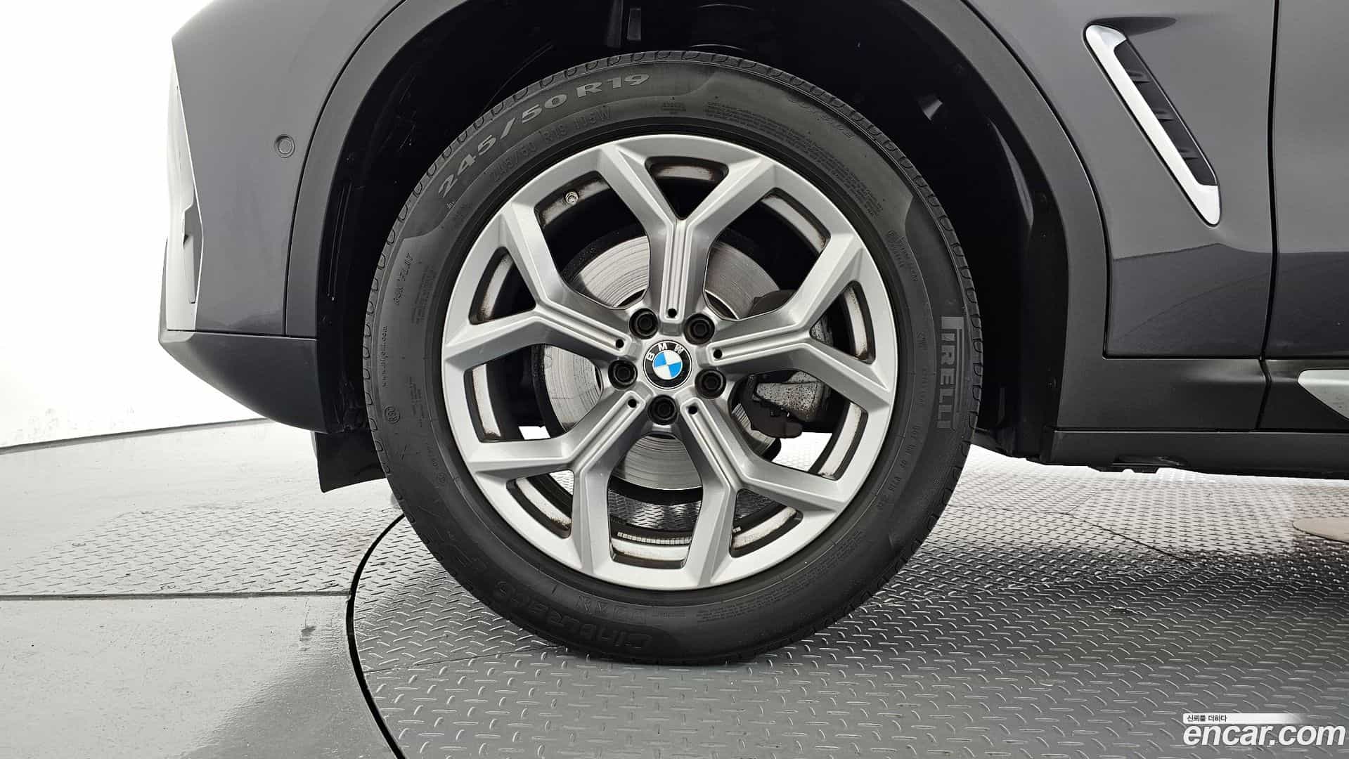 X4 BMW 2023.0-OUTER-005