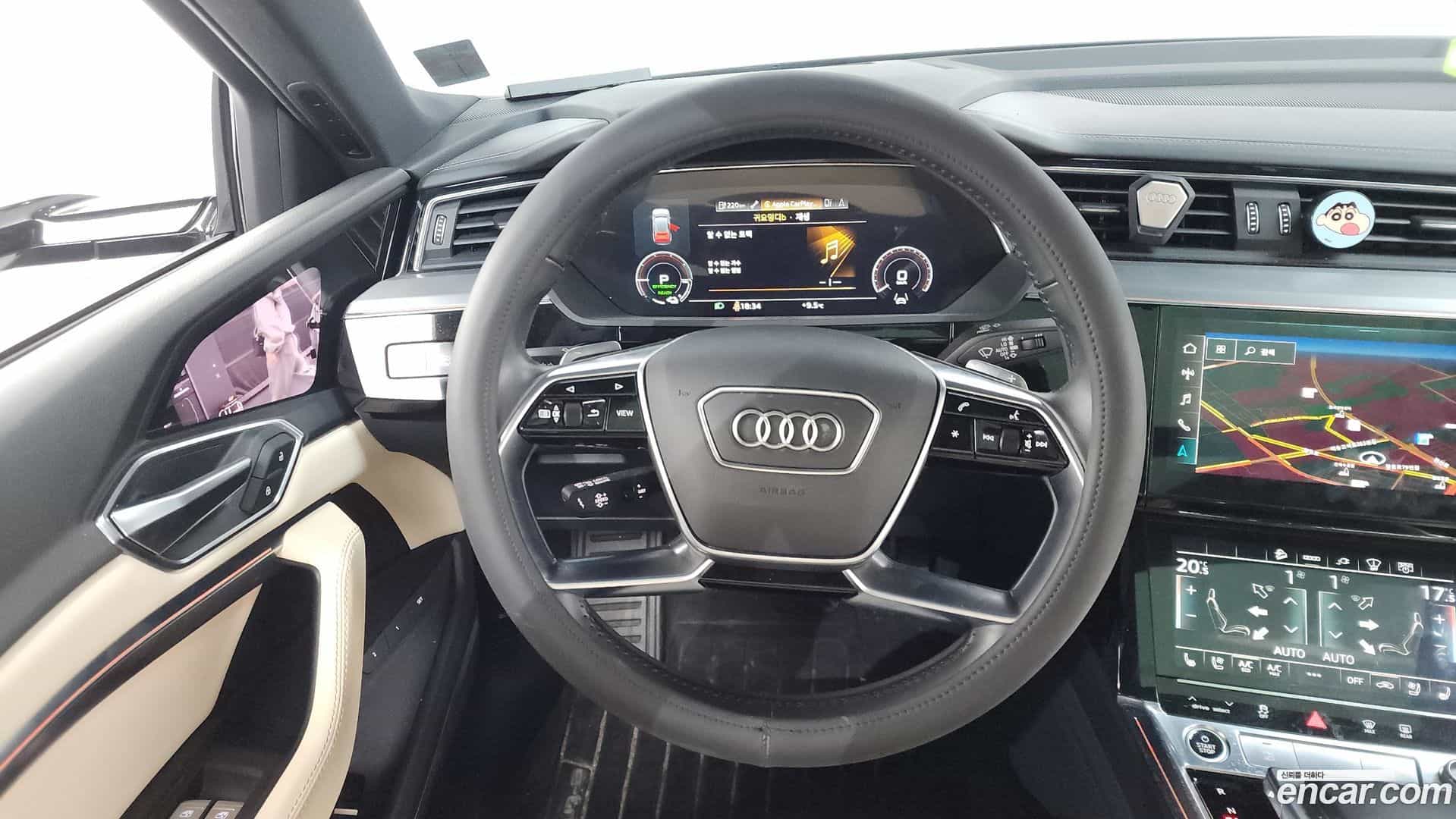e-tron Audi 2021.9-OPTION-017
