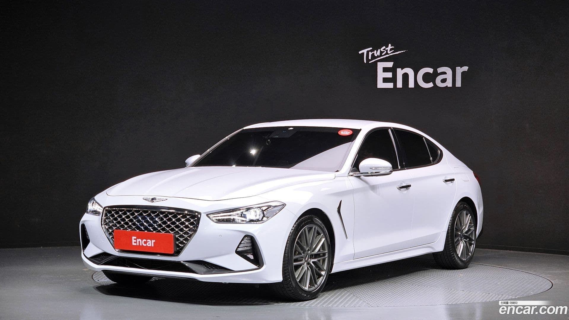 Main__Slider__Photo:G70 Genesis 2019.3-0