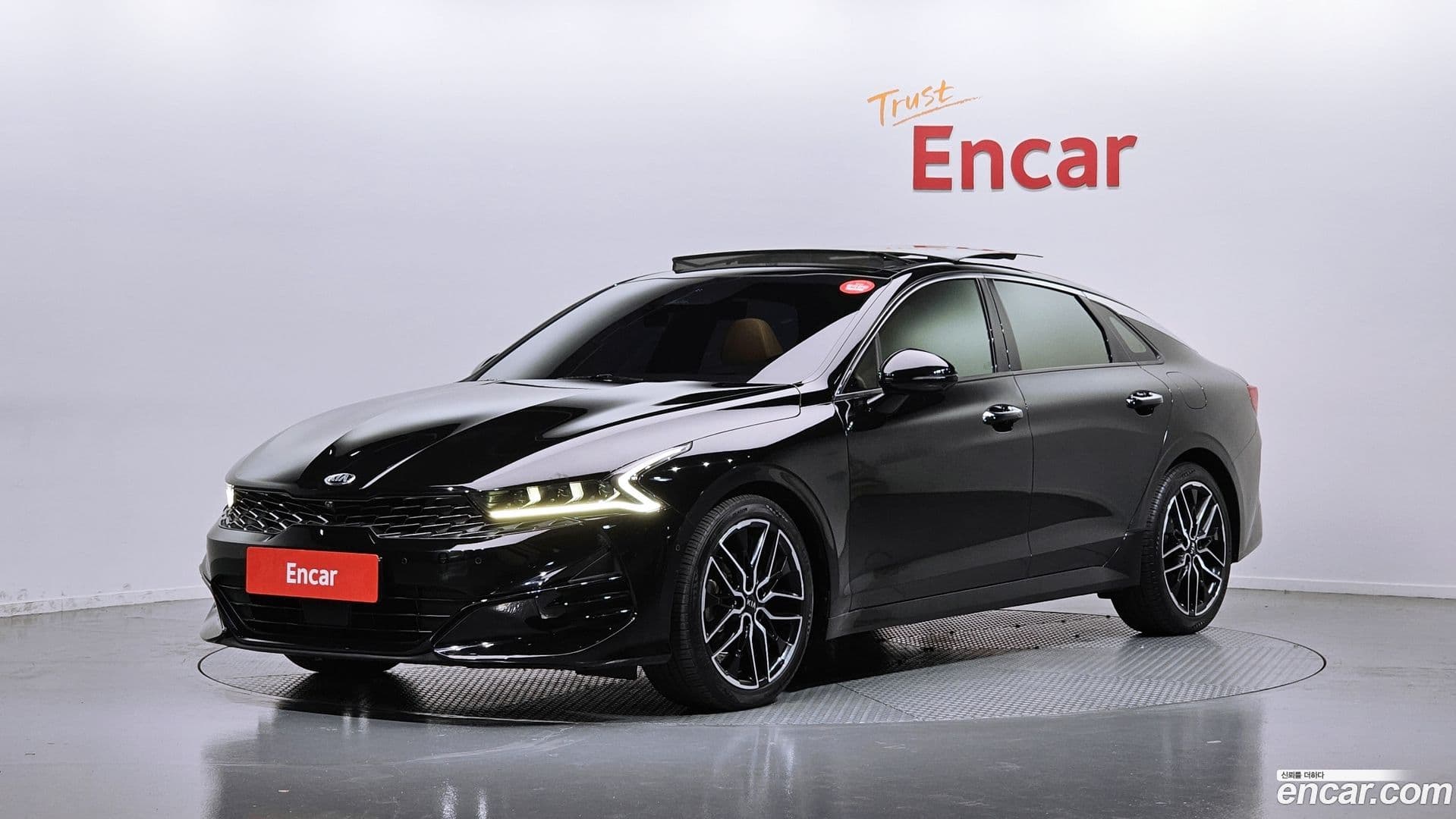 Main__Slider__Photo:K5 Kia 2020.8-0