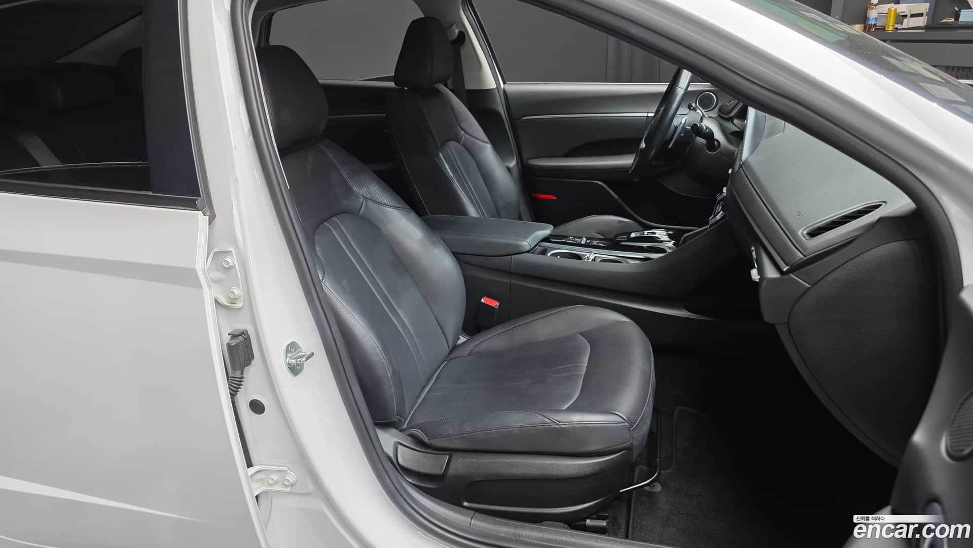 Sonata Hyundai 2021.3-OPTION-016