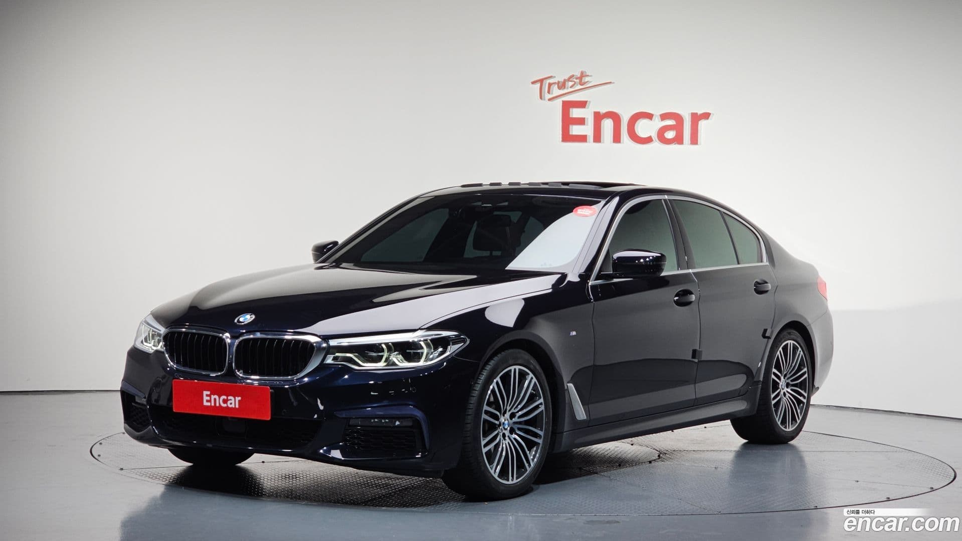 Main__Slider__Photo:5-Series BMW 2020.11-0