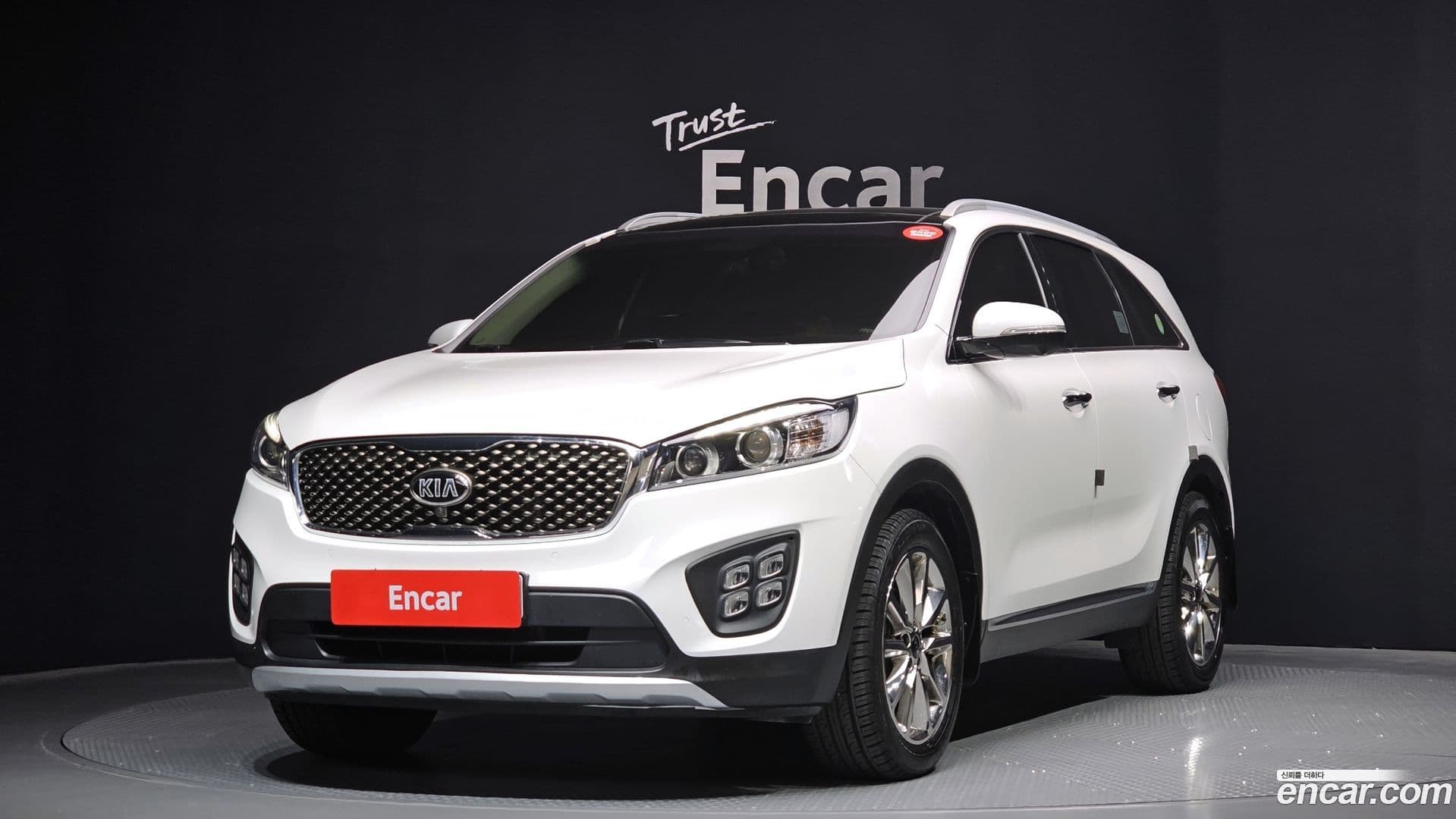 Main__Slider__Photo:Sorento Kia 2016.0-0