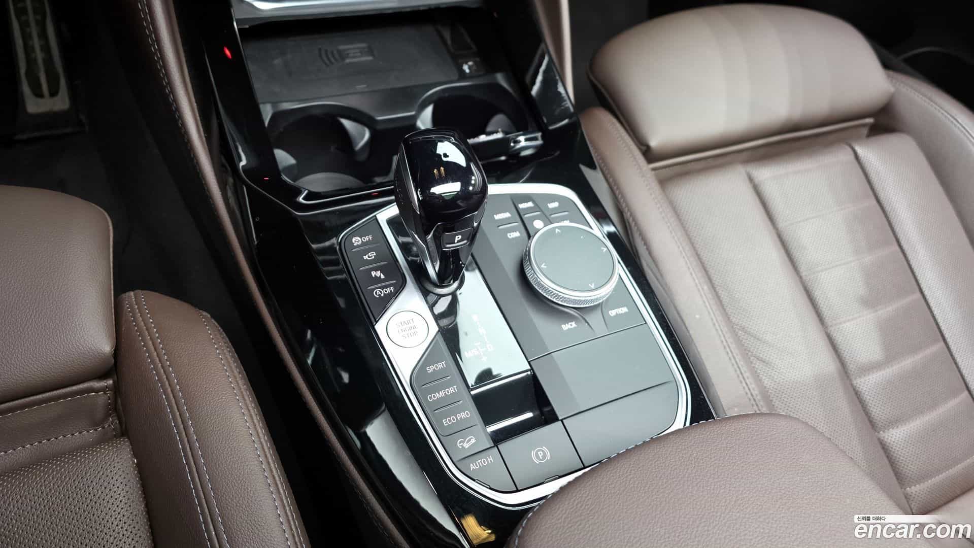 X4 BMW 2023.2-INNER-009