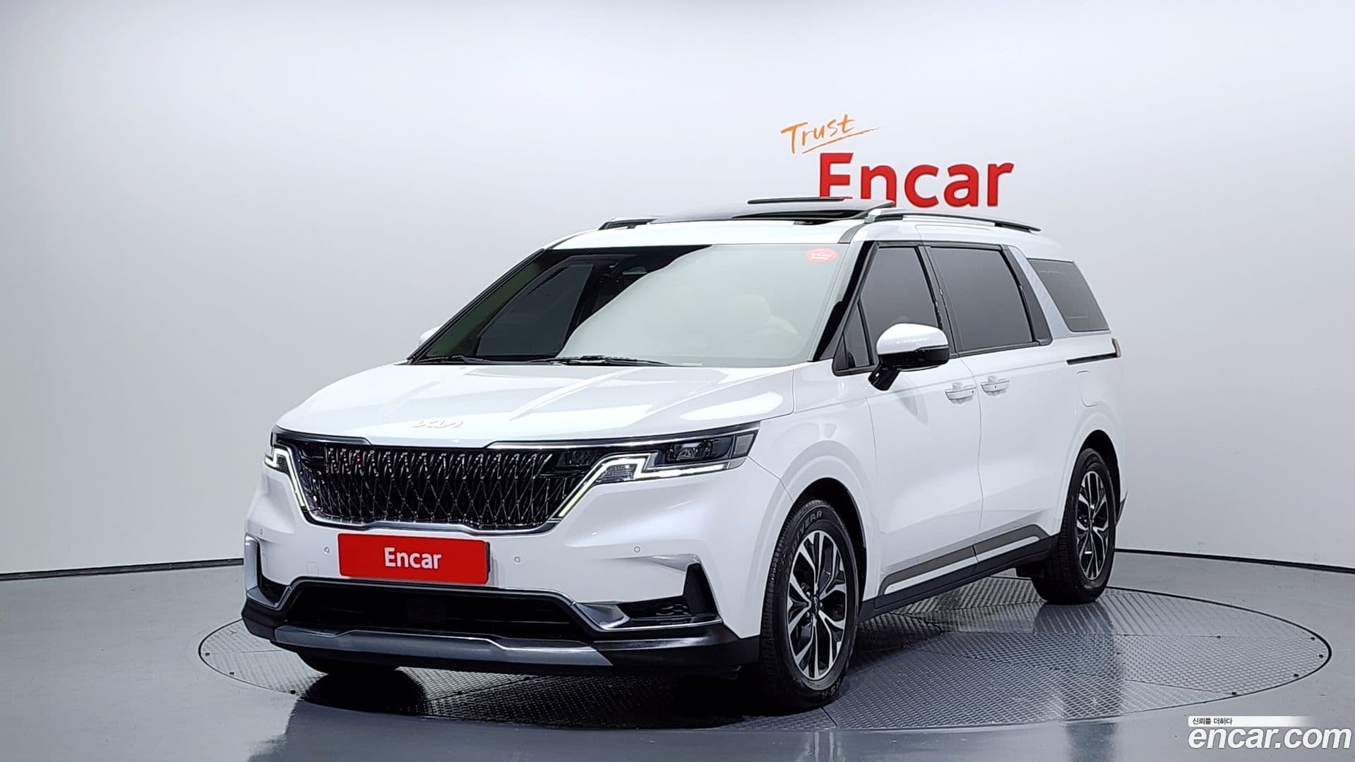 Main__Slider__Photo:Canival Kia 2021.2-0