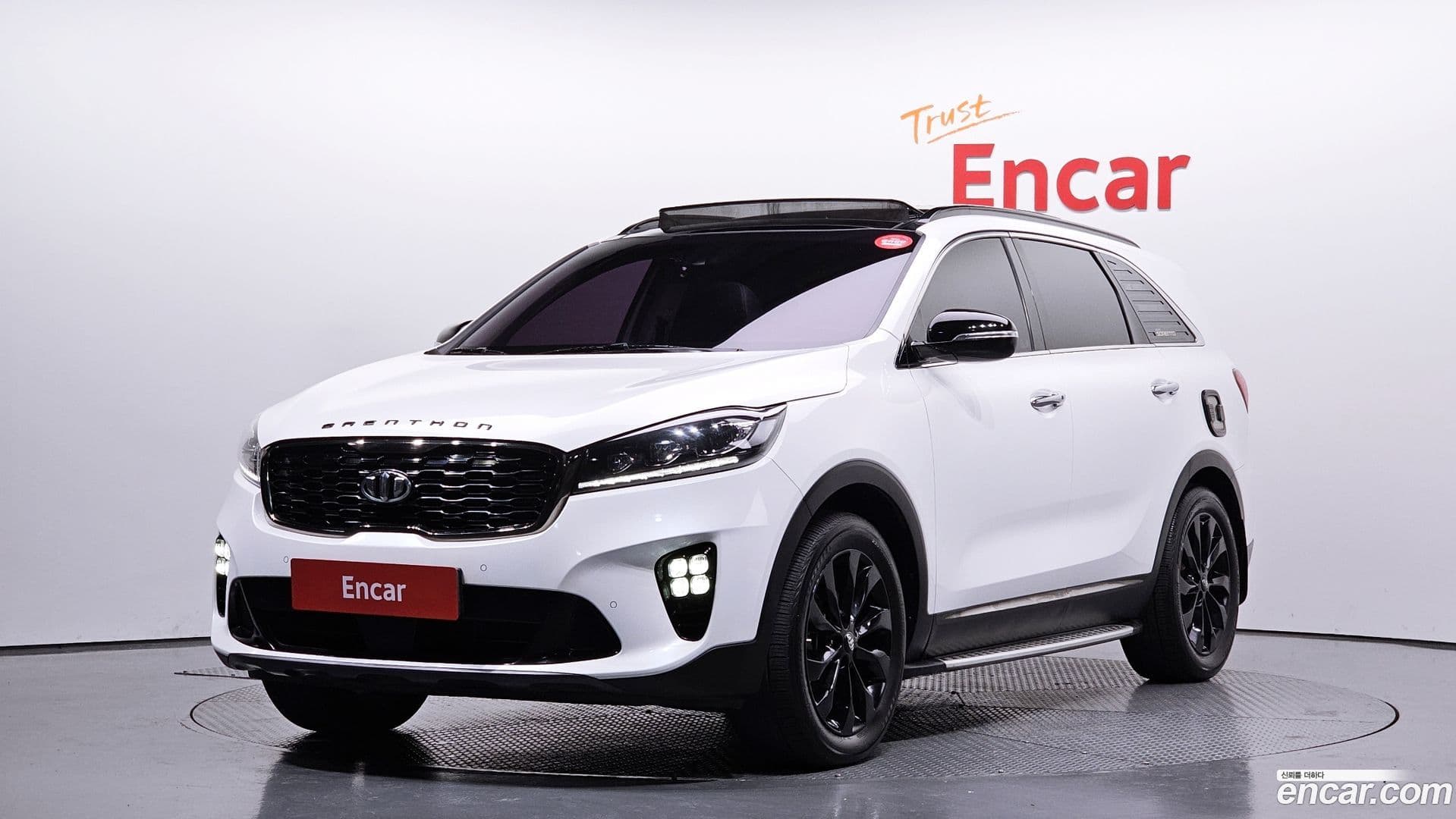 Main__Slider__Photo:Sorento Kia 2018.6-0