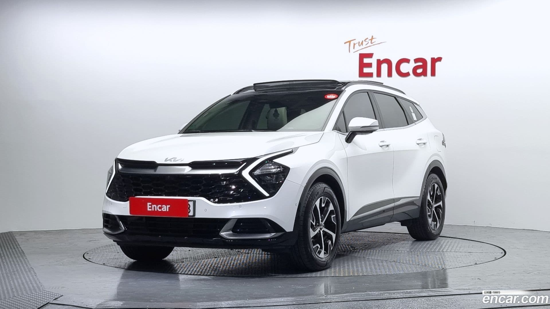 Main__Slider__Photo:Sportage Kia 2021.9-0