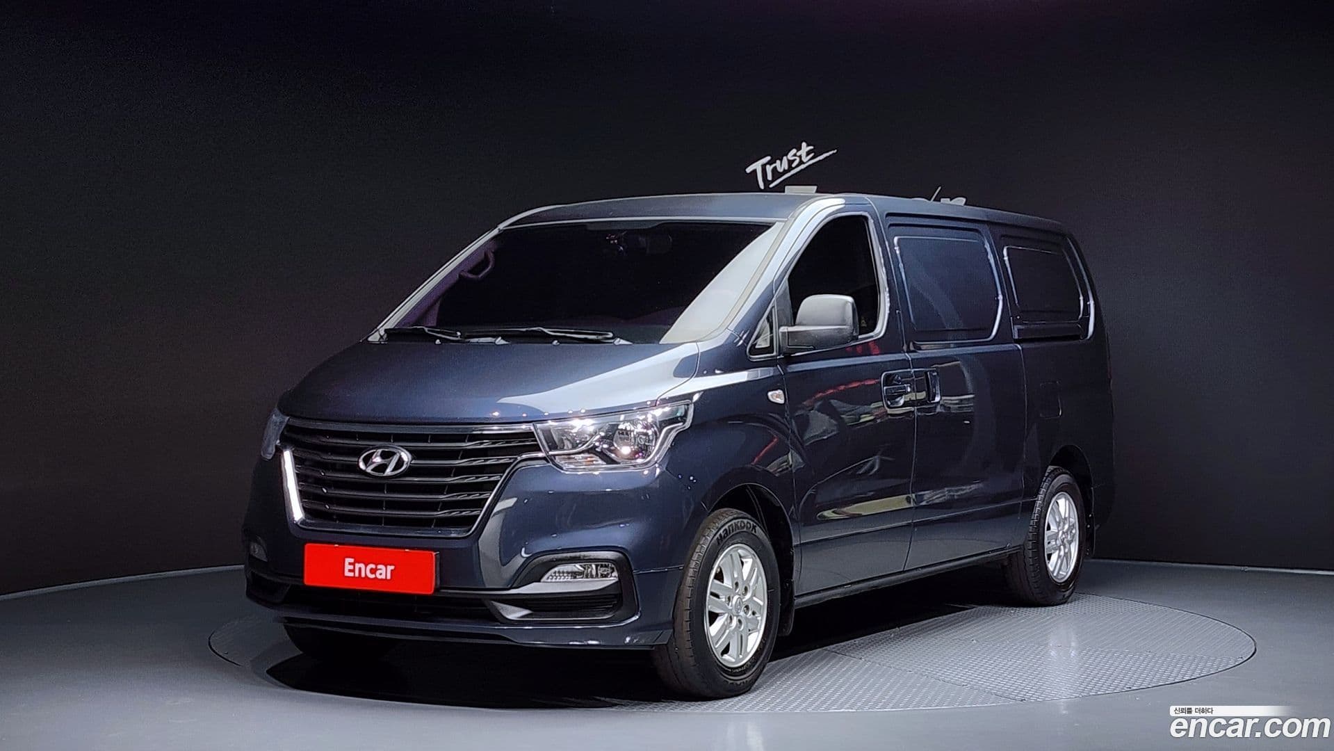 Main__Slider__Photo:Starex Hyundai 2018.7-0