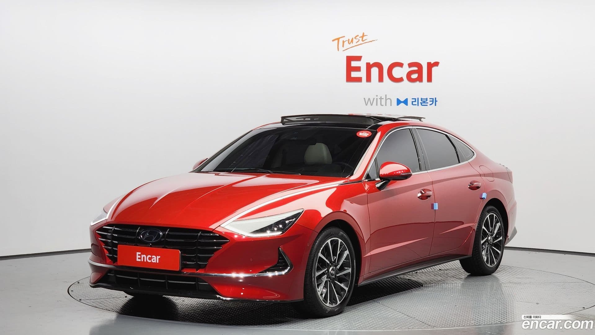 Main__Slider__Photo:Sonata Hyundai 2019.8-0