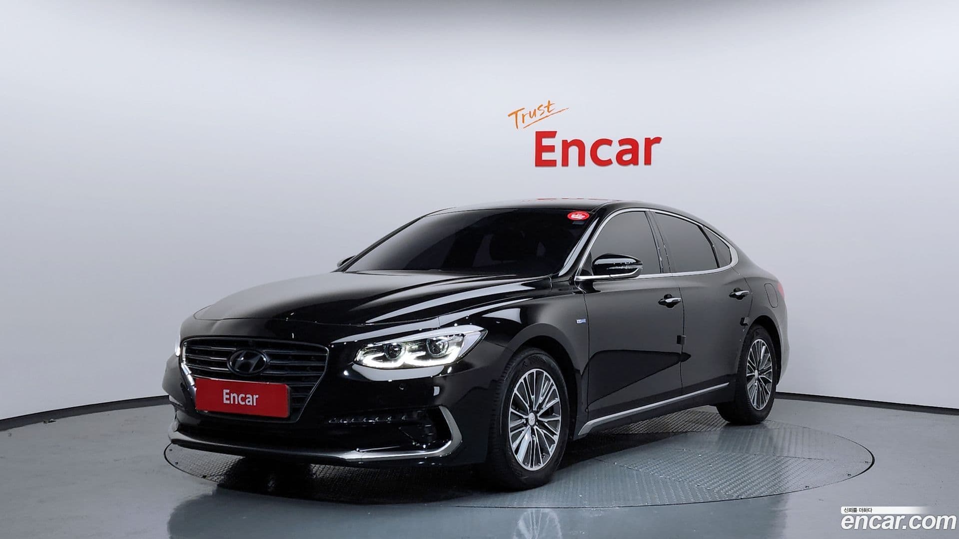 Main__Slider__Photo:Grandeur Hyundai 2019.0-0