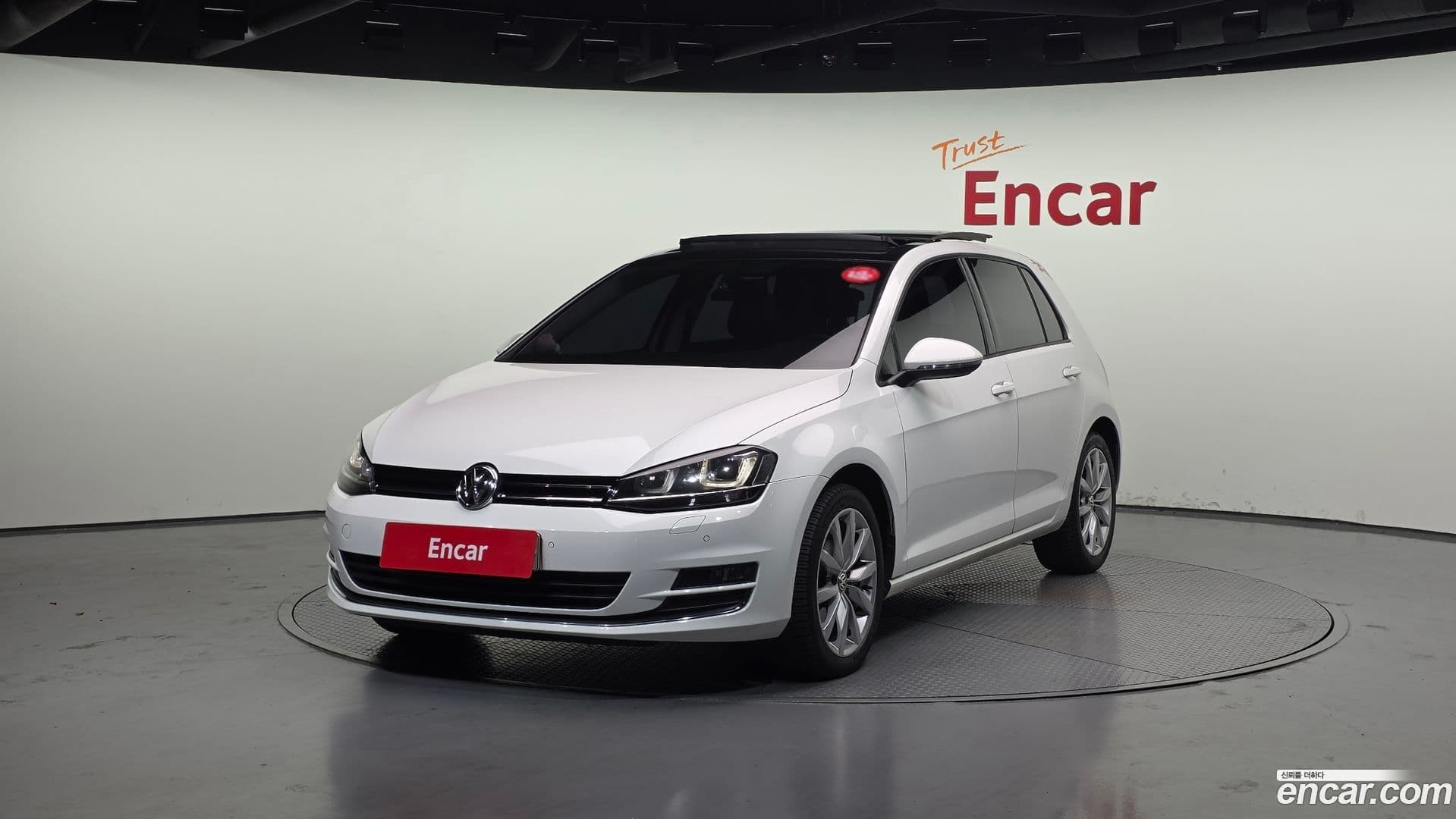 Main__Slider__Photo:Golf Volkswagen 2015.5-0