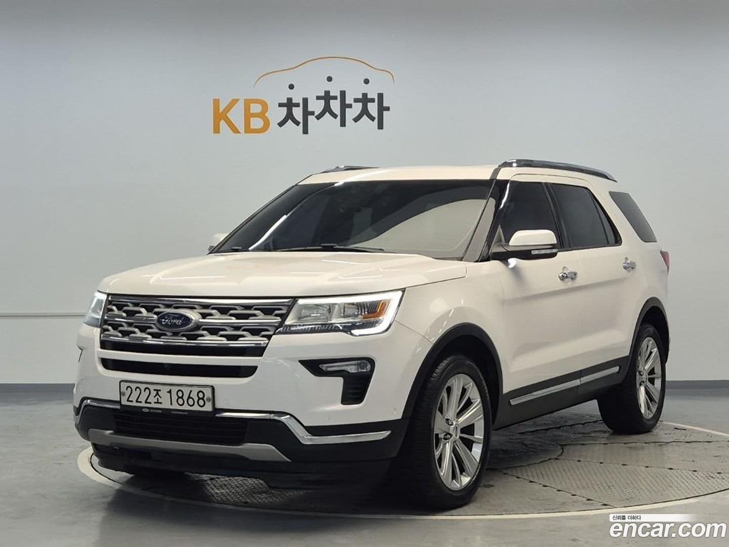 Main__Slider__Photo:Explorer Ford 2019.3-0