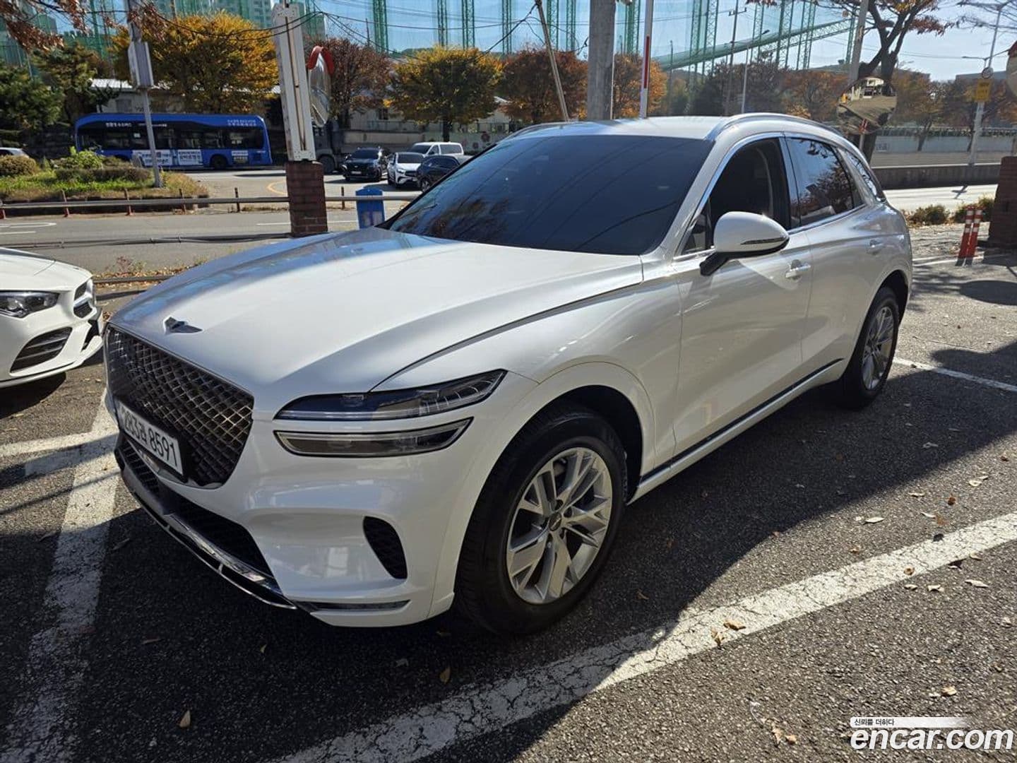 Main__Slider__Photo:GV70 Genesis 2023.0-0
