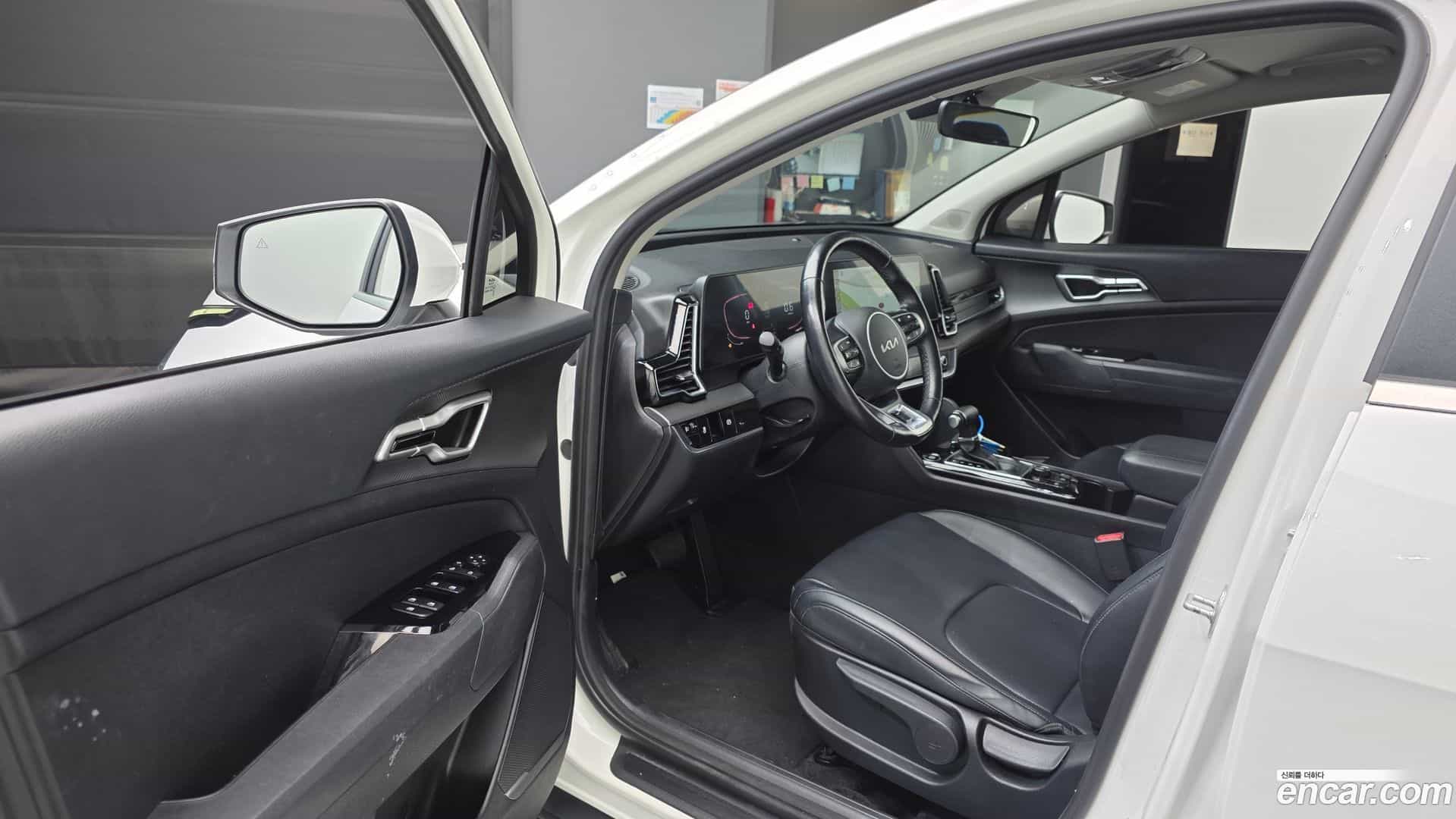 Sportage Kia 2022.4-INNER-010