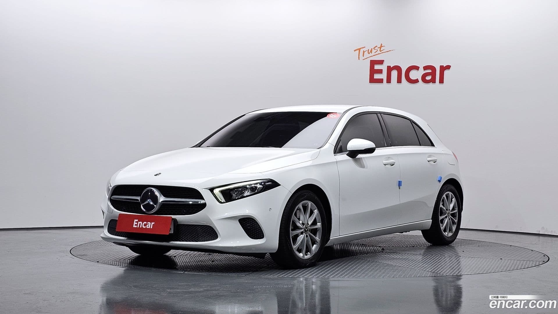 Main__Slider__Photo:A-Class Mercedes-Benz 2020.6-0