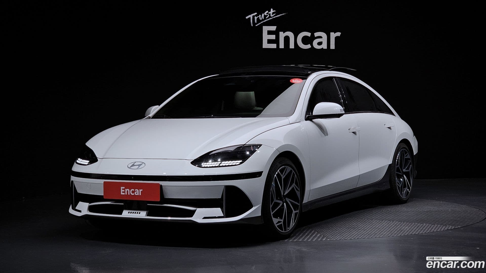 Main__Slider__Photo:Ioniq6 Hyundai 2022.9-0