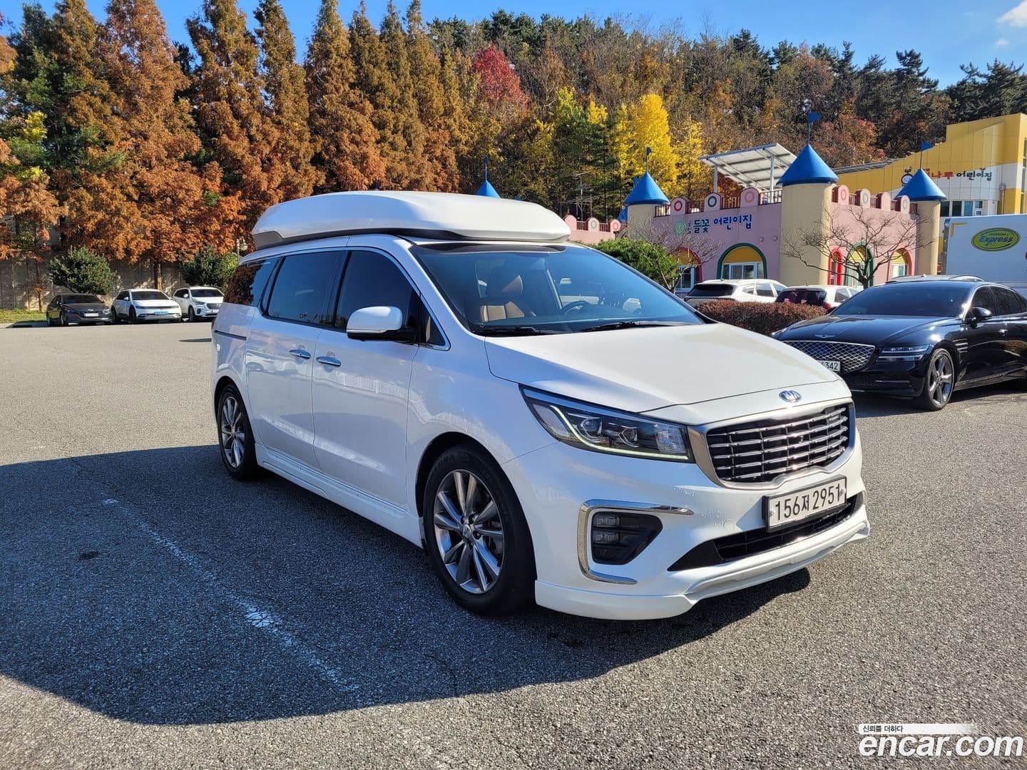 Main__Slider__Photo:Canival Kia 2019.11-0