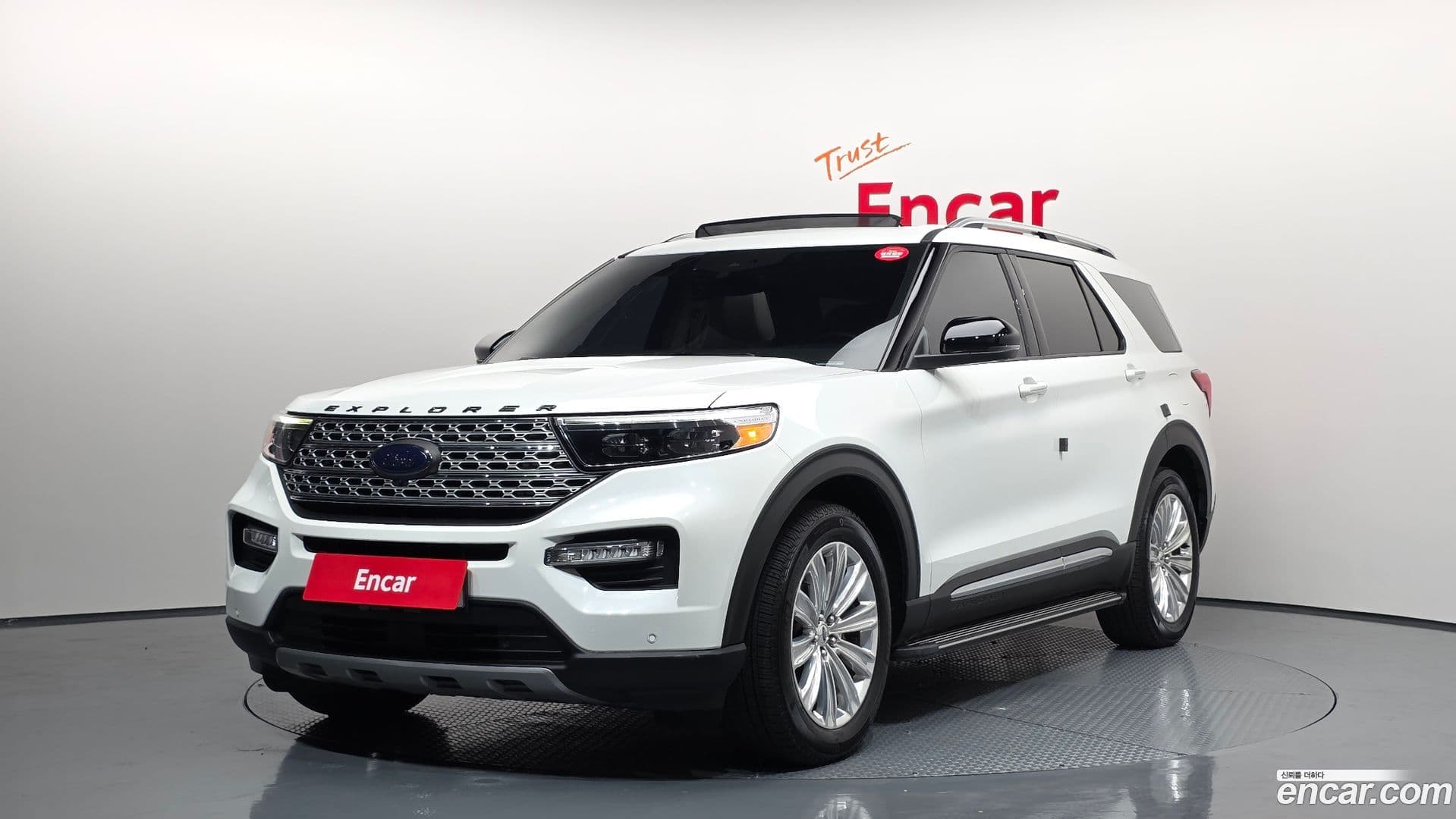 Main__Slider__Photo:Explorer Ford 2021.6-0