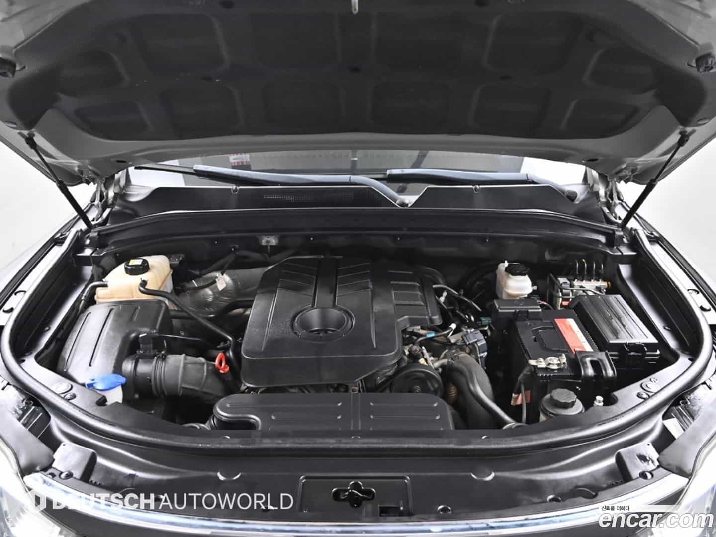 Rexton KG Mobility 2018.2-INNER-006