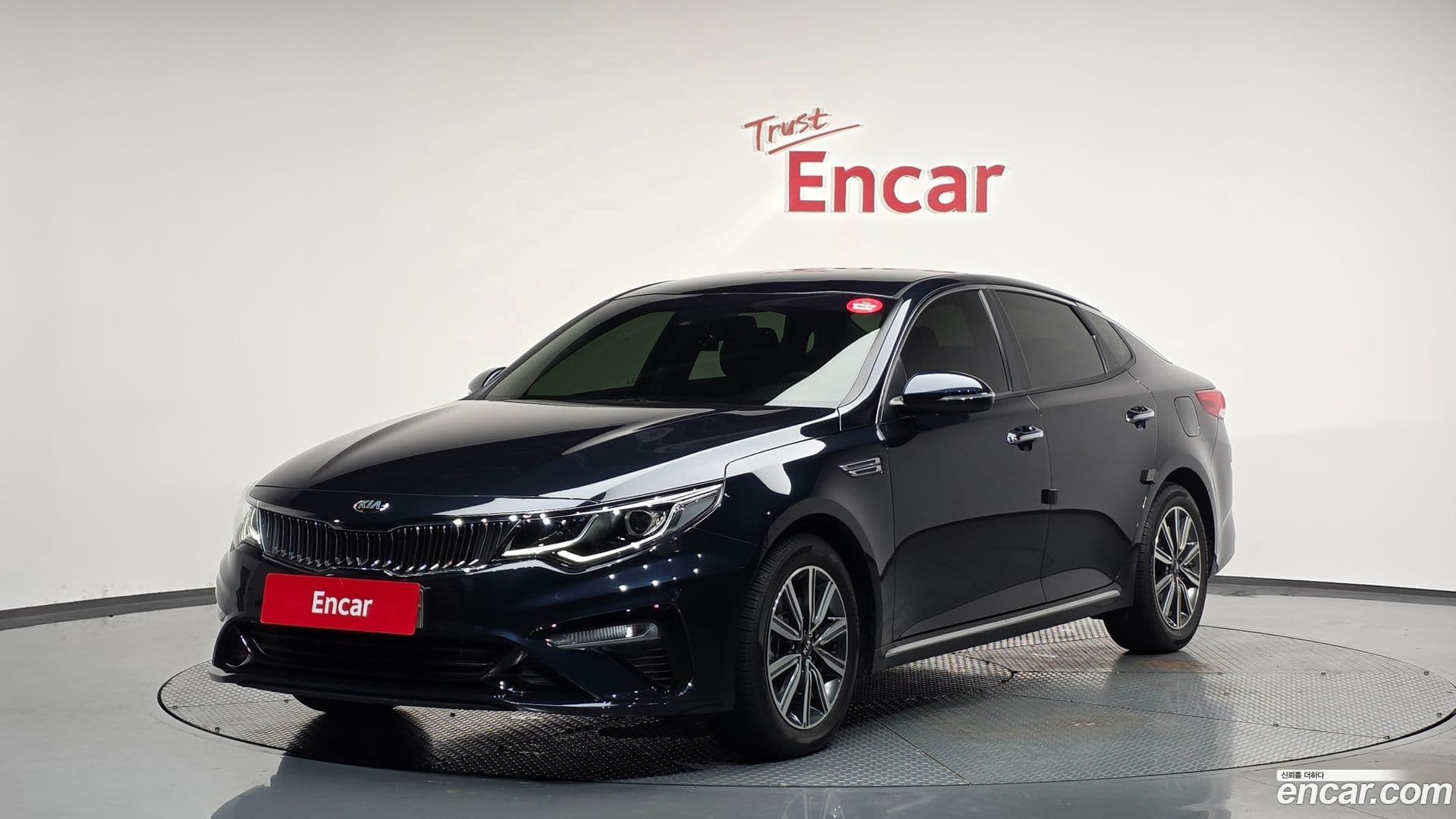Main__Slider__Photo:K5 Kia 2019.9-0
