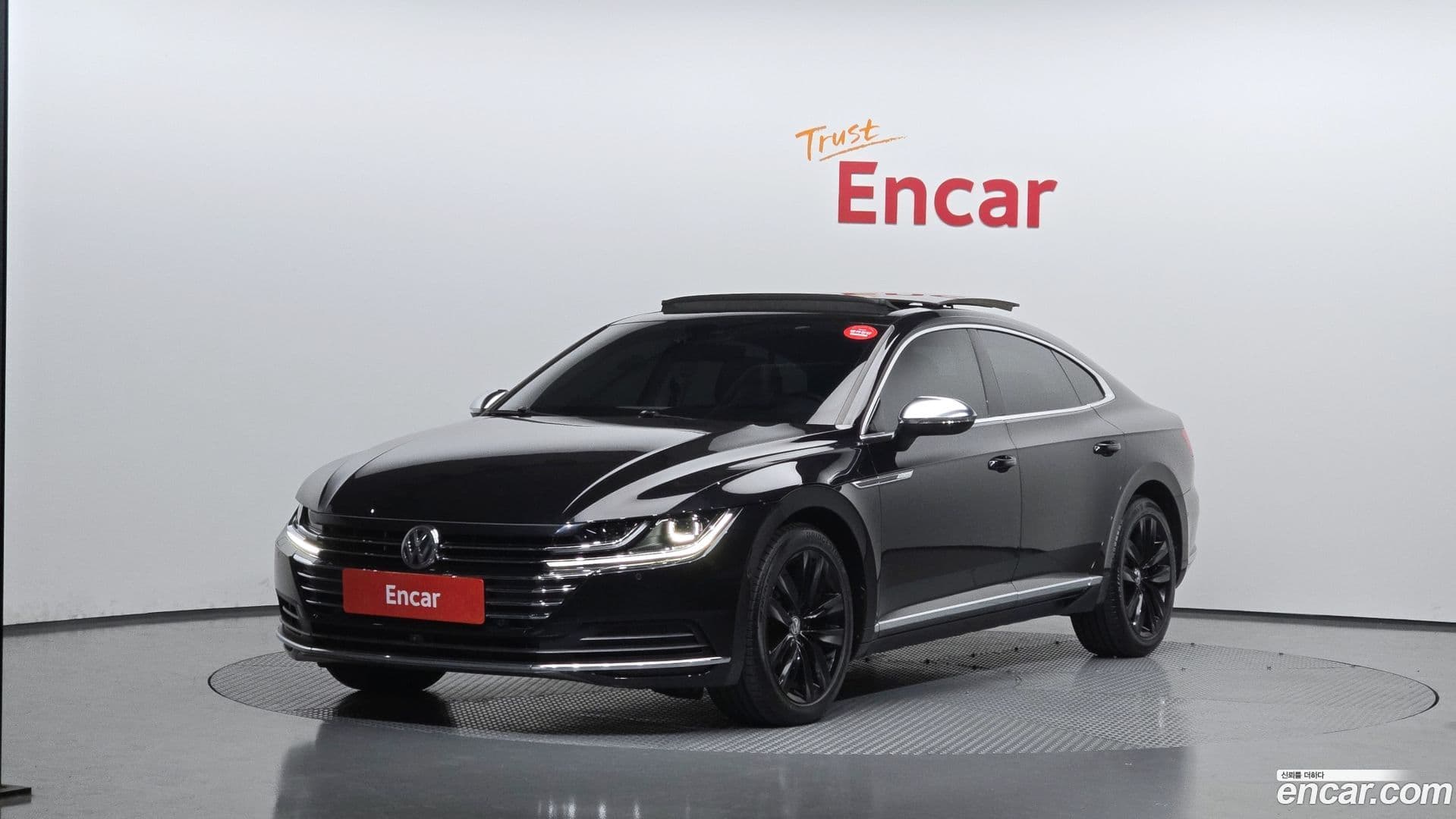 Main__Slider__Photo:Arteon Volkswagen 2019.7-0
