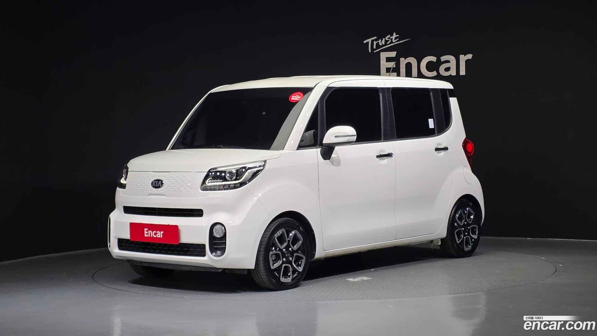 Main__Slider__Photo:RAY Kia 2018.0-0