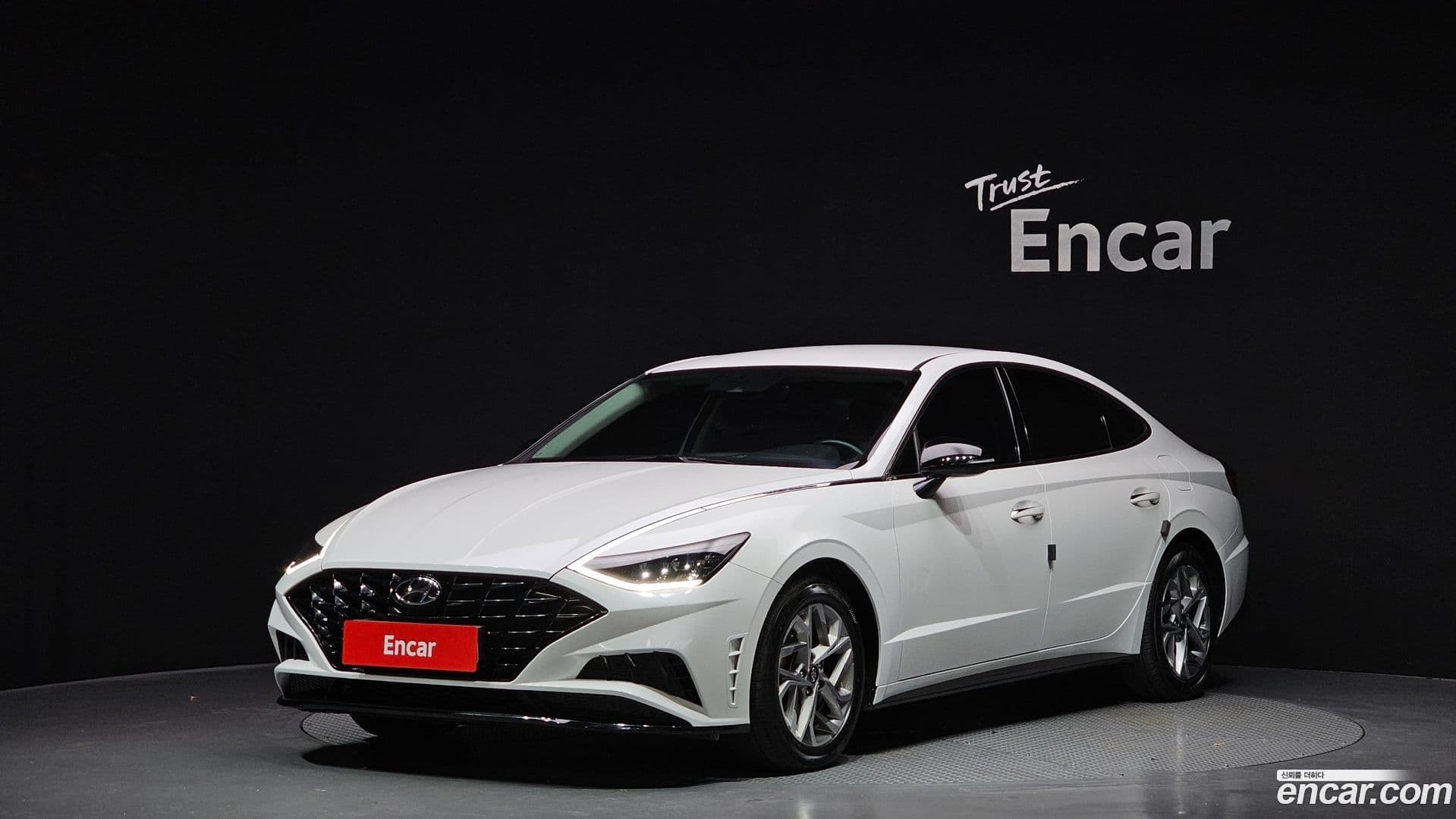 Main__Slider__Photo:Sonata Hyundai 2022.6-0