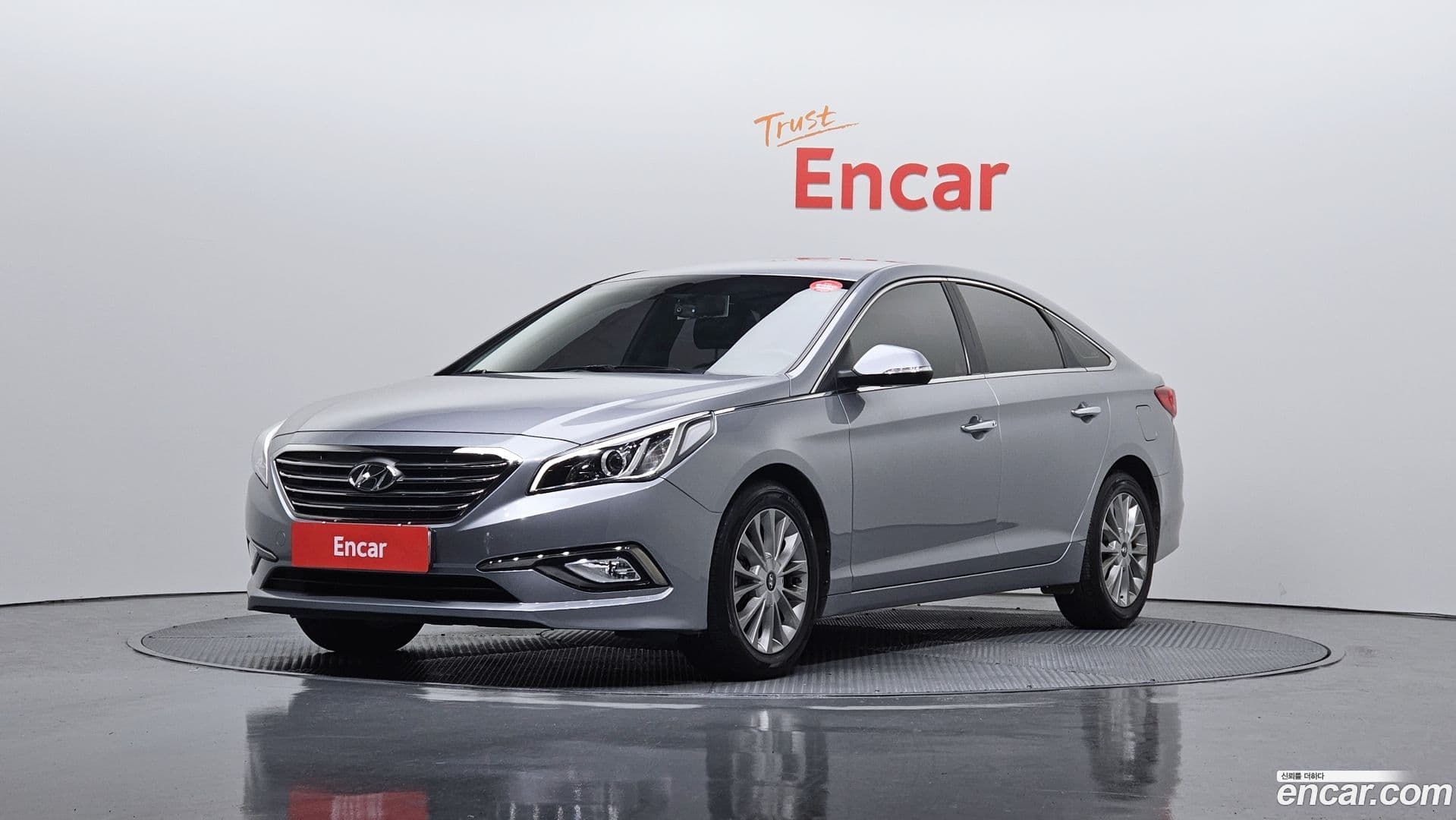 Main__Slider__Photo:Sonata Hyundai 2014.4-0