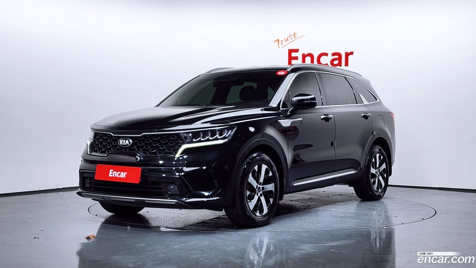 Main__Slider__Photo:Sorento Kia 2020.9-0