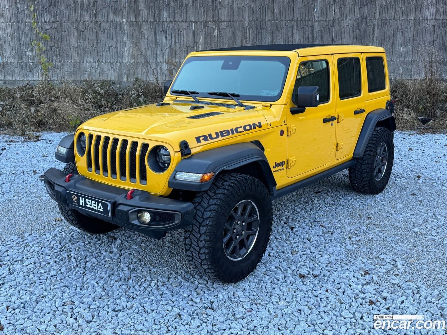 Main__Slider__Photo:Wrangler Jeep 2019.8-0